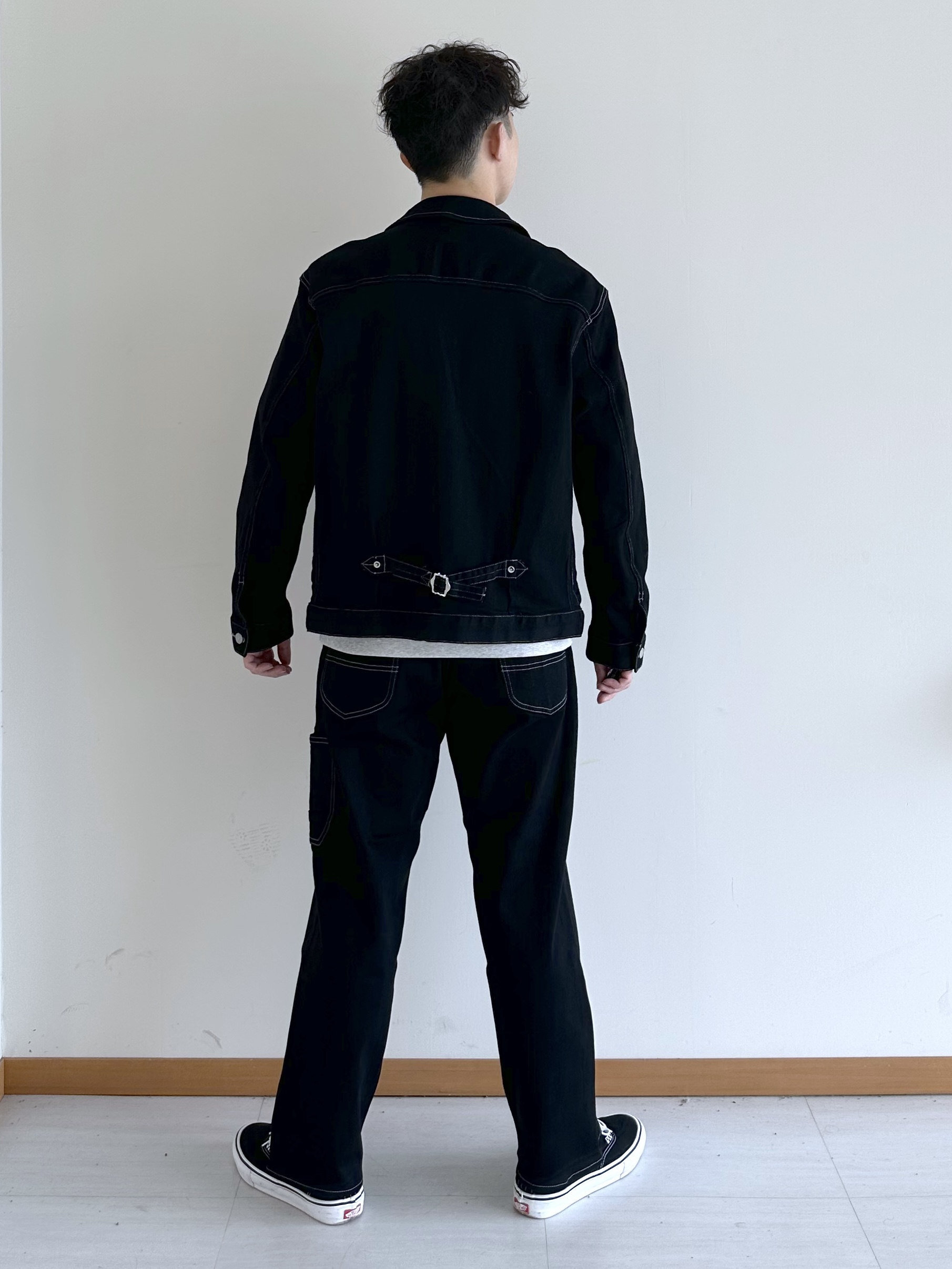 イッシーさんの「TAKEO KIKUCHI｜【BOWLER HAT LABEL】ブラックデニムGジャン」を使ったコーディネート