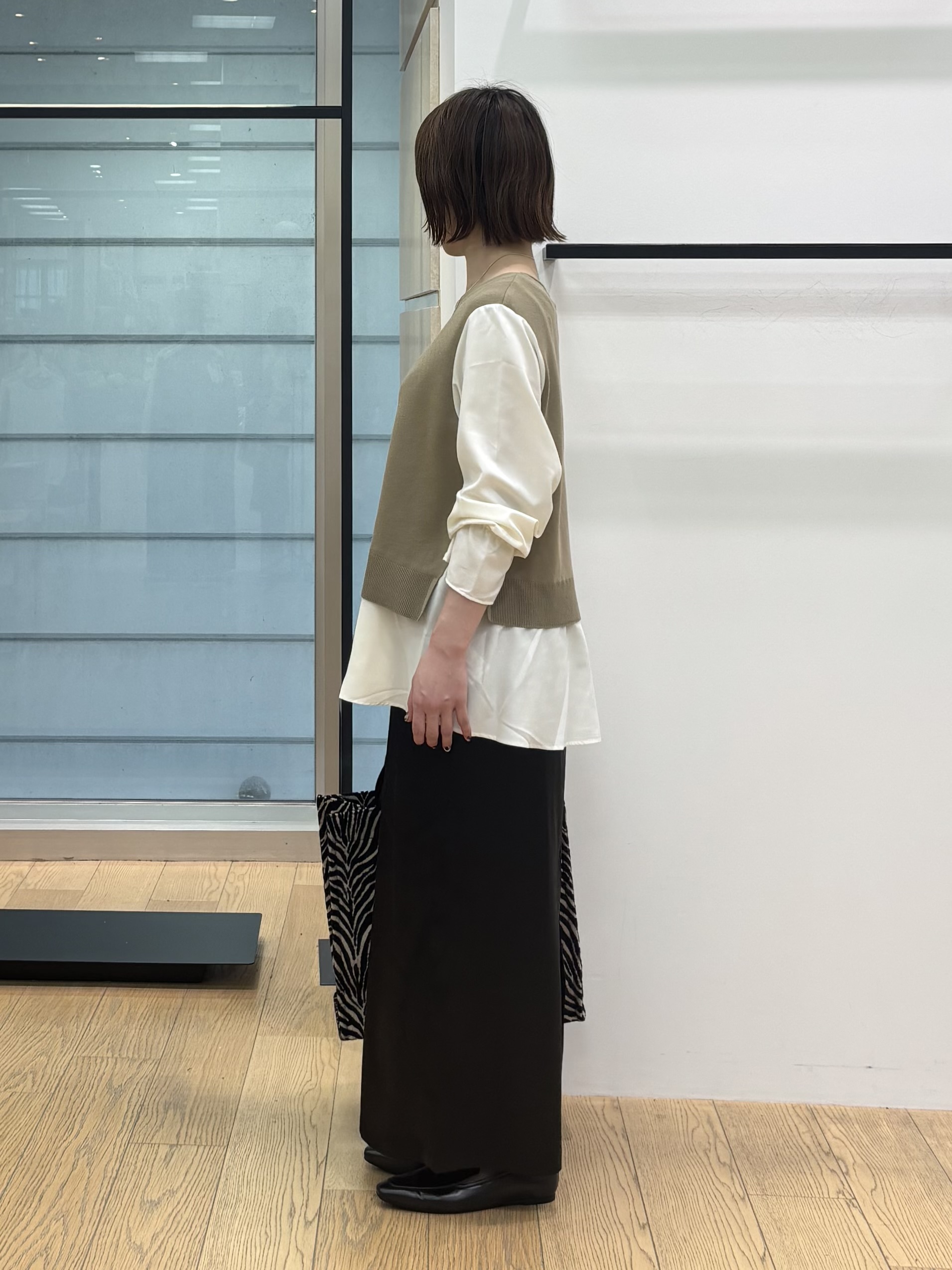 asamiさんの「INDIVI｜【洗える／1枚でコーデ完成】重ね着風ニットトップス」を使ったコーディネート