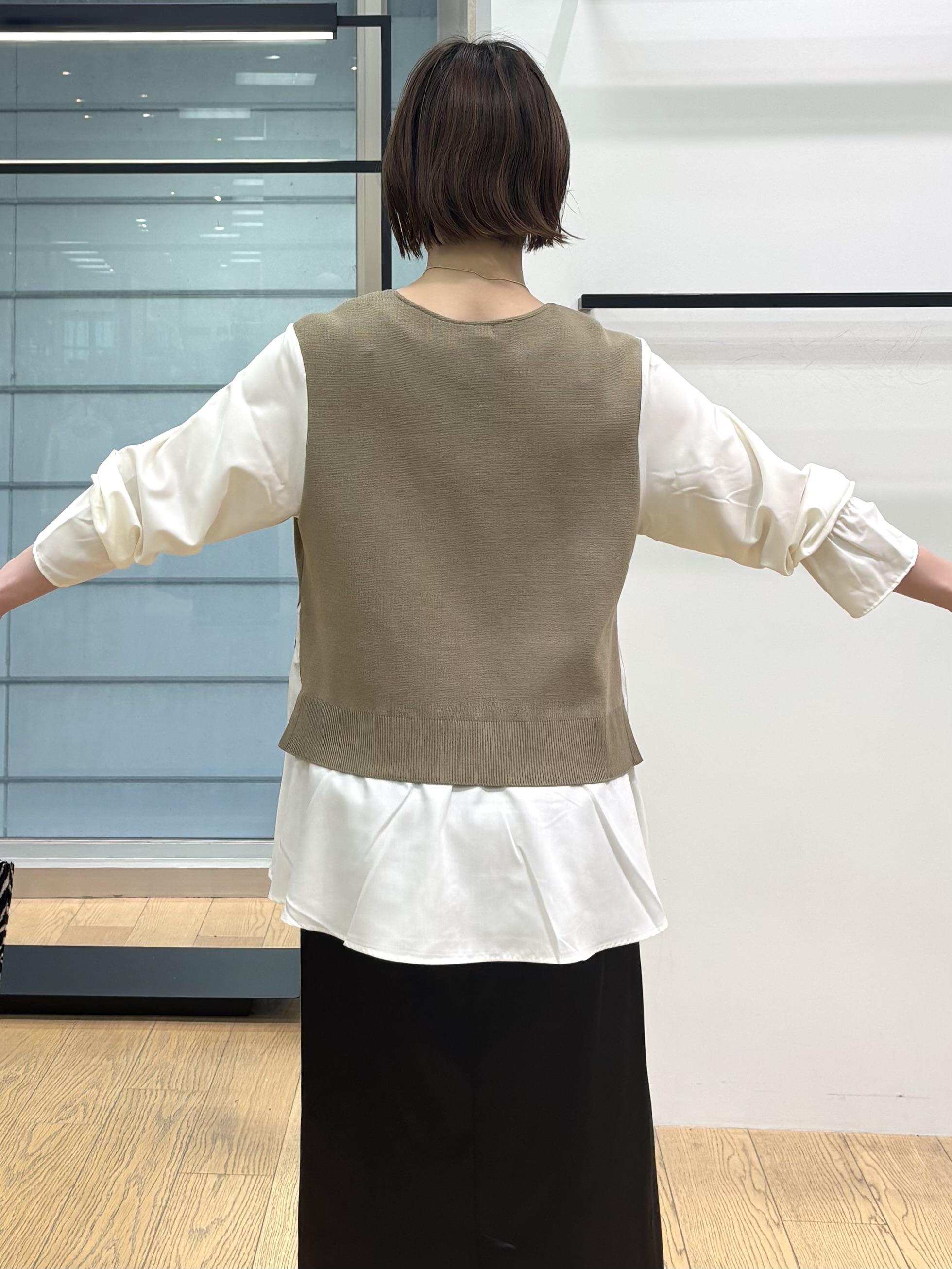 asamiさんの「INDIVI｜【洗える／1枚でコーデ完成】重ね着風ニットトップス」を使ったコーディネート