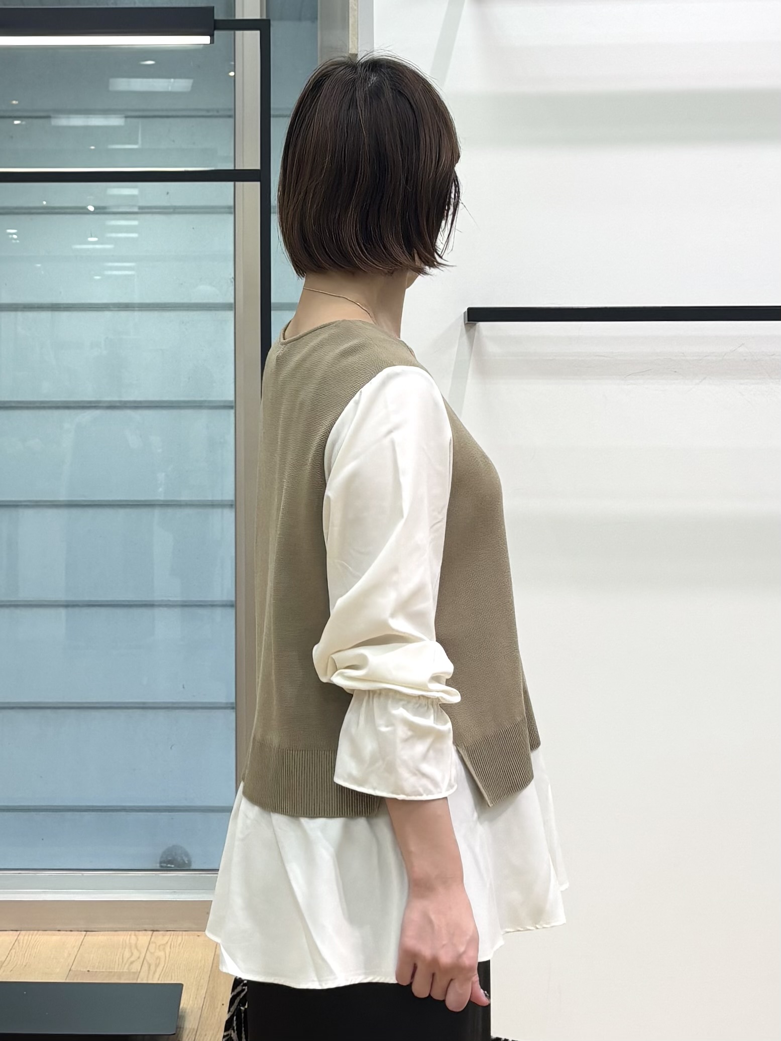asamiさんの「INDIVI｜【洗える／1枚でコーデ完成】重ね着風ニットトップス」を使ったコーディネート