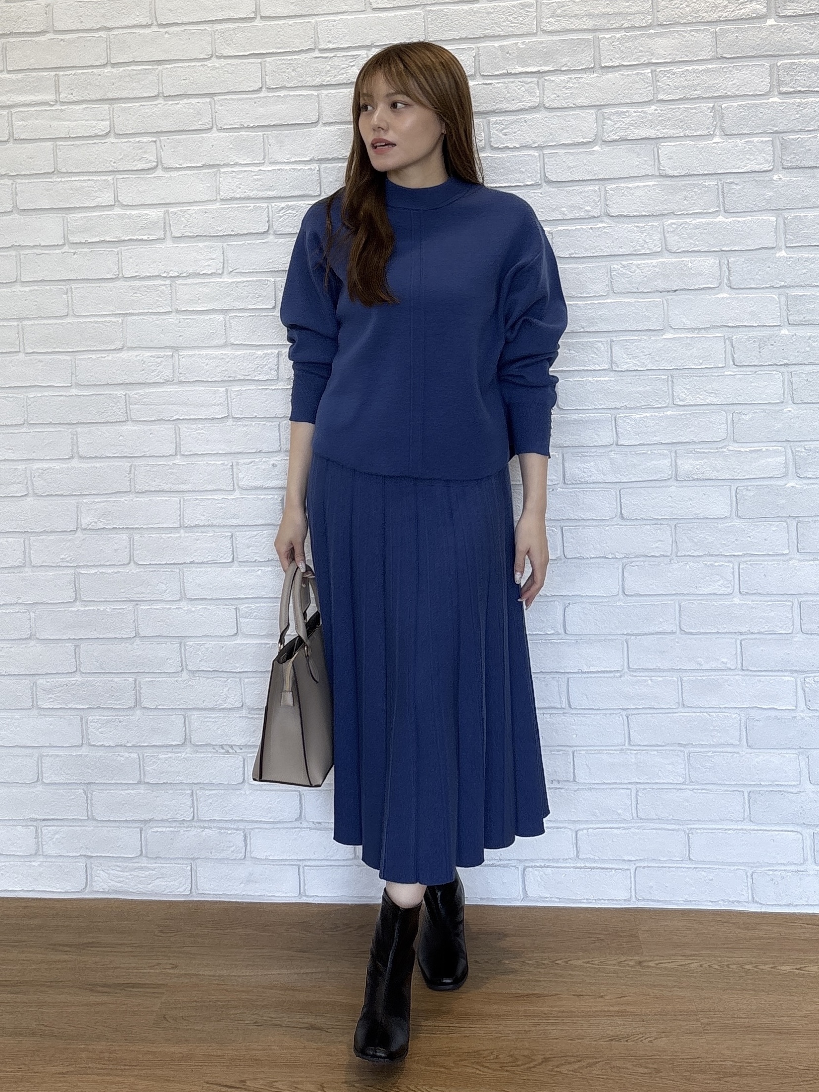 sayaさんの「SHOO･LA･RUE｜【2WAY】一枚革風ボックストートバッグ」を使ったコーディネート
