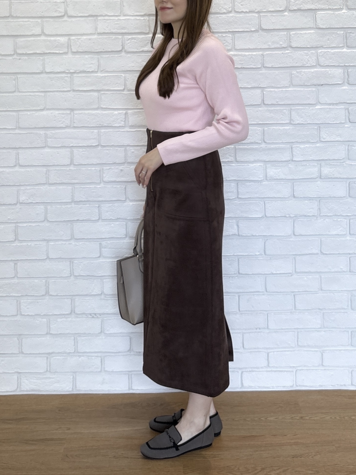 sayaさんの「SHOO･LA･RUE｜【絶妙なゆるピタ/S-LL/洗濯機可】ちくちくしにくいリブハイネック やわらかニット」を使ったコーディネート