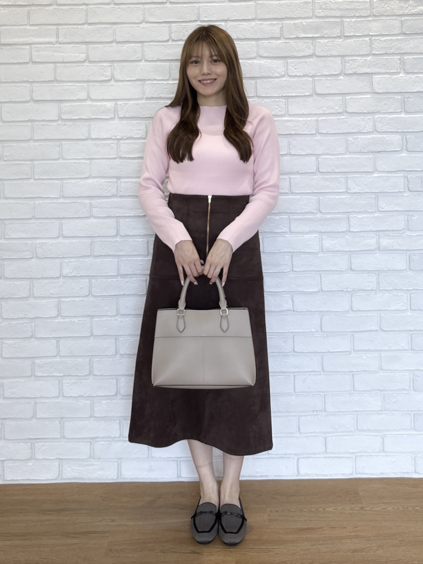 sayaさんの「SHOO･LA･RUE｜【絶妙なゆるピタ/S-LL/洗濯機可】ちくちくしにくいリブハイネック やわらかニット」を使ったコーディネート