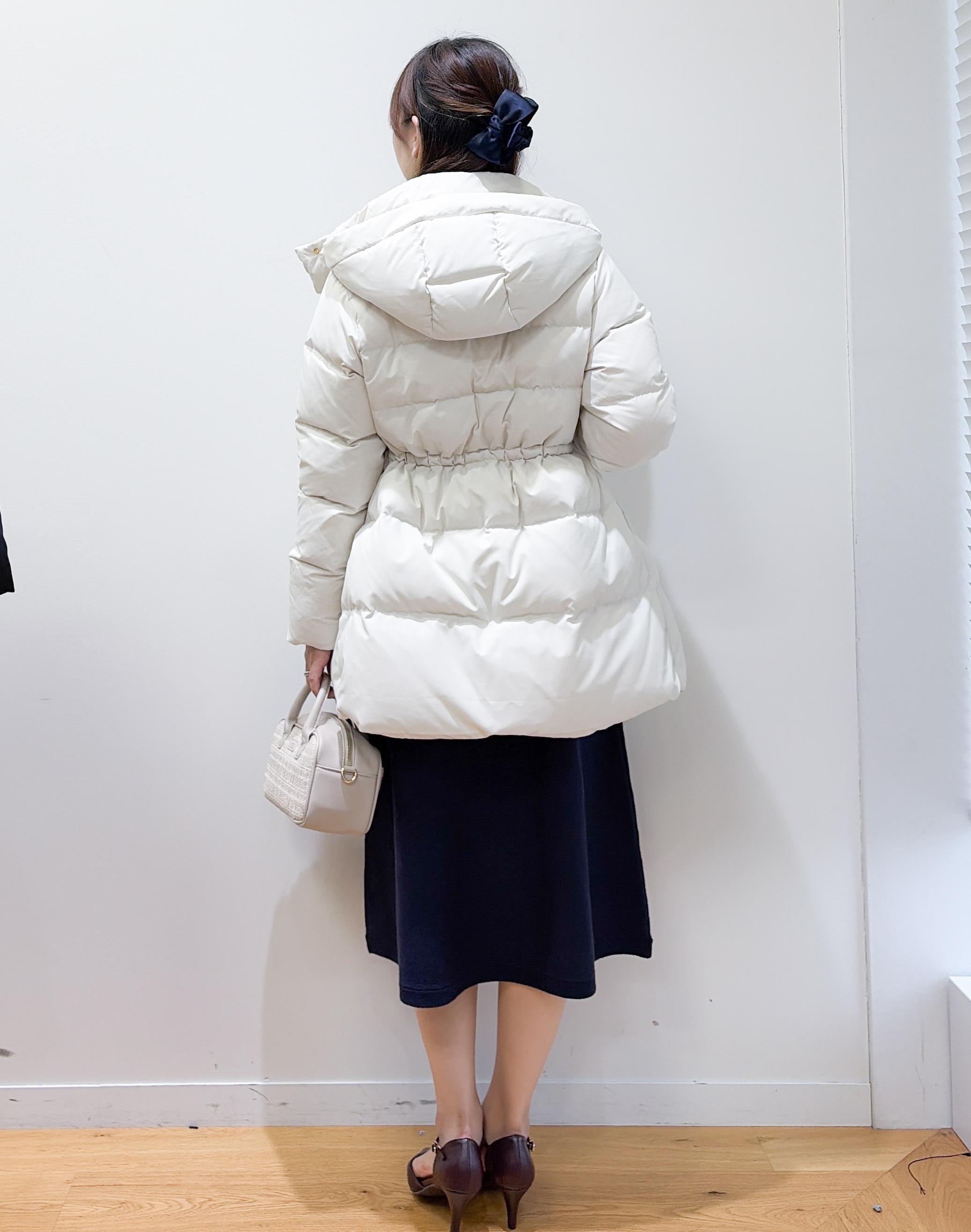 yurinaさんの「index｜【軽量／2WAY】キーモチーフミドルトート」を使ったコーディネート