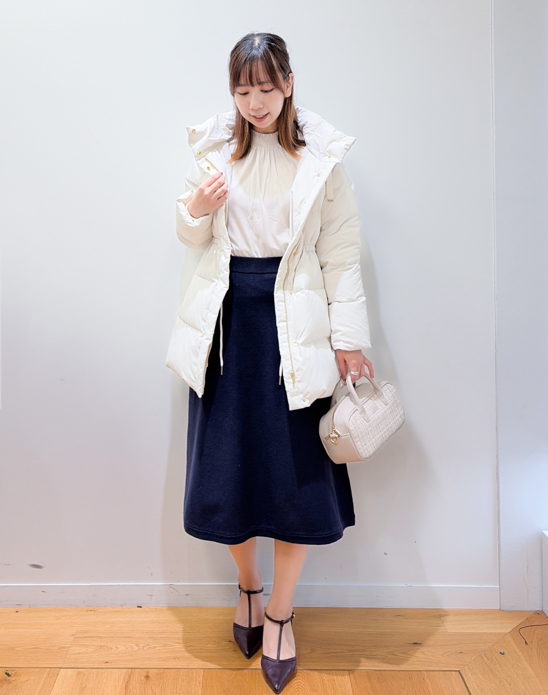 yurinaさんの「index｜【軽量／2WAY】キーモチーフミドルトート」を使ったコーディネート