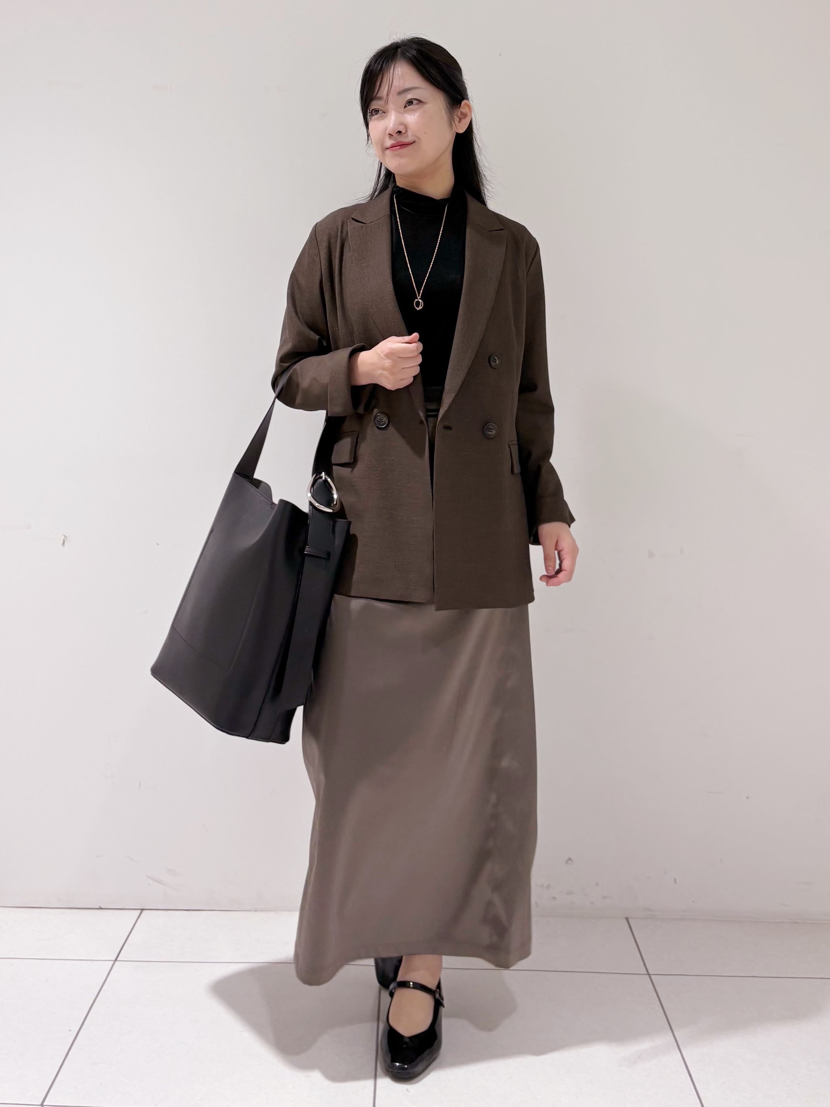 momokoさんの「INDIVI｜【洗濯機OK／ストレッチ◎】秋はじめのダブルジャケット」を使ったコーディネート