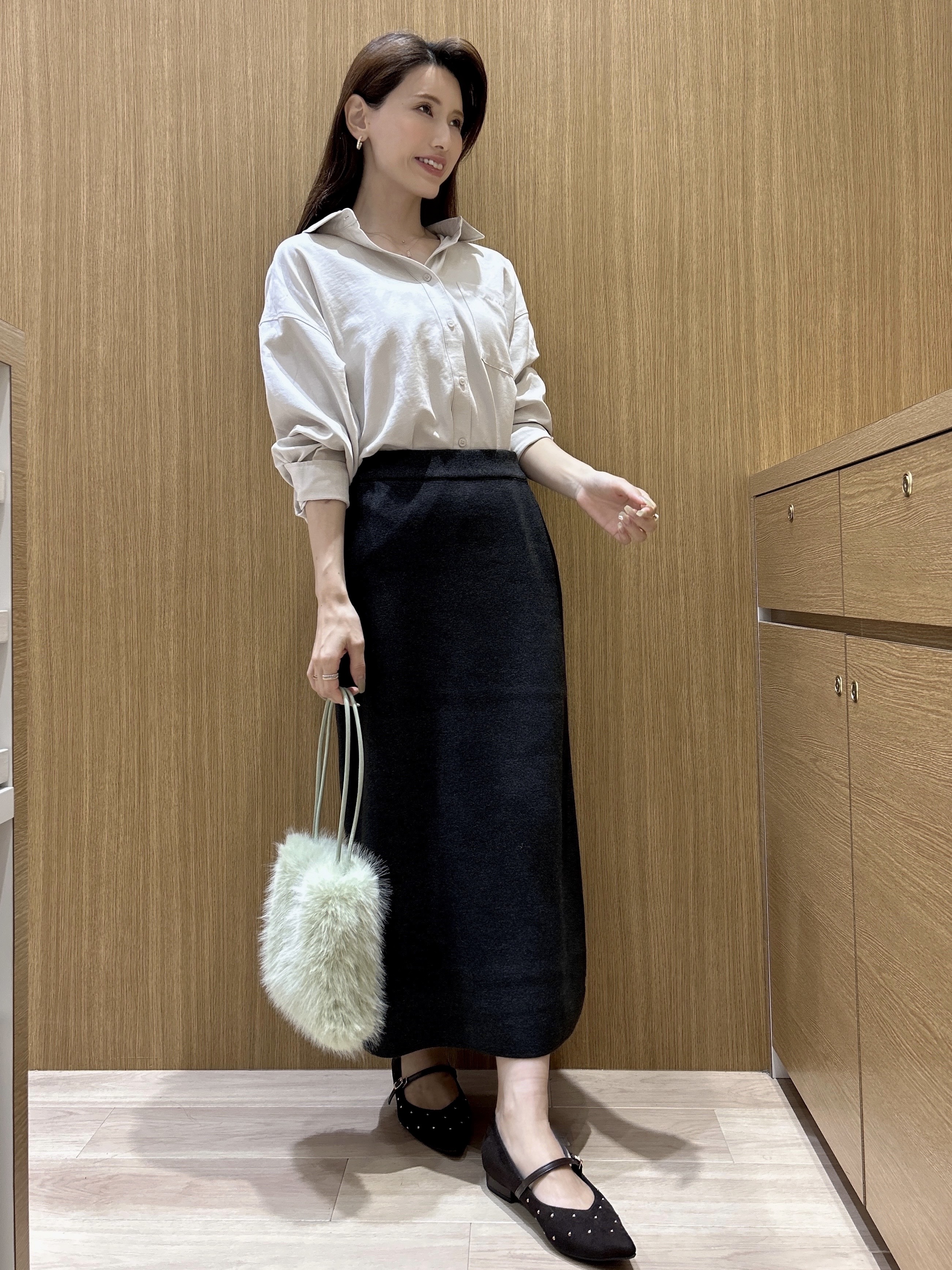 maiさんの「OPAQUE.CLIP｜スエードタッチシャツ【洗濯機OK】」を使ったコーディネート