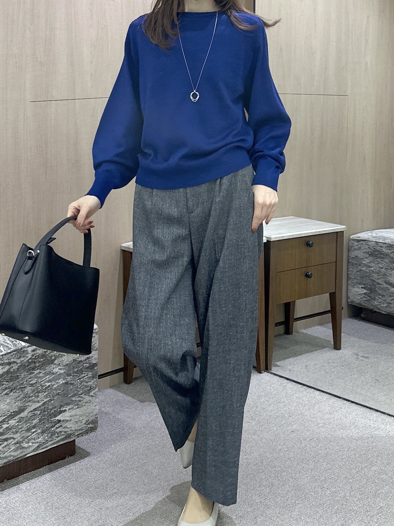 Miwaさんの「UNTITLED｜【大人の抜け感/8色展開】ボリュームスリーブニットプルオーバー」を使ったコーディネート