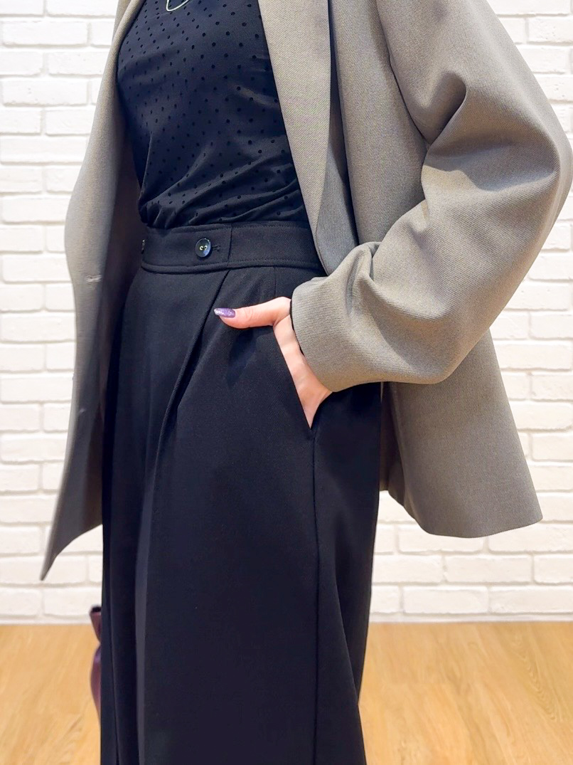 𝐜𝐡𝐢𝐤𝐚さんの「SHOO･LA･RUE｜【S-LL/洗濯機可】コーデにプラスするだけで垢抜ける 柄アソートシアーチュールトップス」を使ったコーディネート