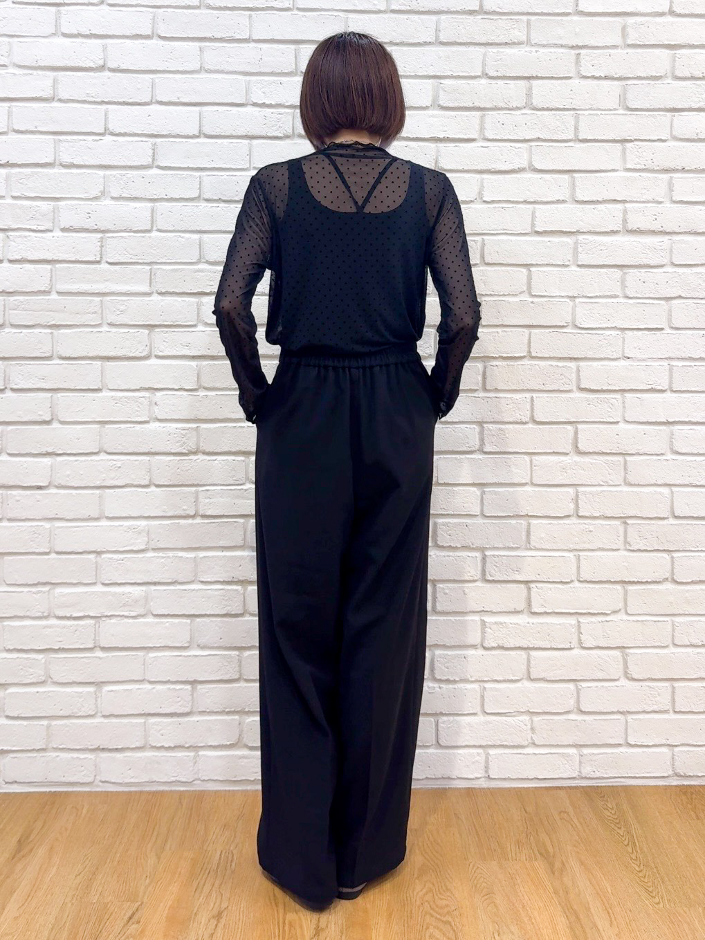 𝐜𝐡𝐢𝐤𝐚さんの「SHOO･LA･RUE｜【S-LL/洗濯機可】コーデにプラスするだけで垢抜ける 柄アソートシアーチュールトップス」を使ったコーディネート