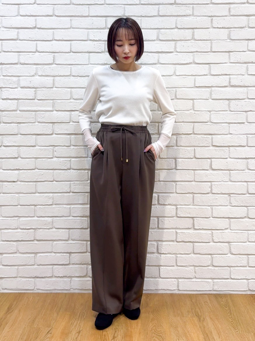 𝐜𝐡𝐢𝐤𝐚さんの「SHOO･LA･RUE｜【S-LL/洗濯機可】レイヤードの幅広がる お袖チュールトップス」を使ったコーディネート