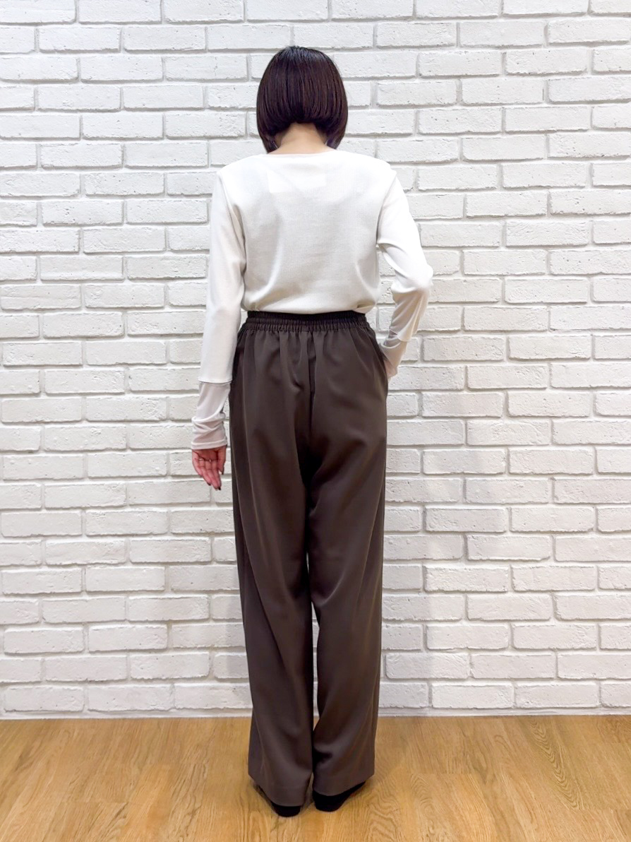 𝐜𝐡𝐢𝐤𝐚さんの「SHOO･LA･RUE｜【S-LL/洗濯機可】レイヤードの幅広がる お袖チュールトップス」を使ったコーディネート