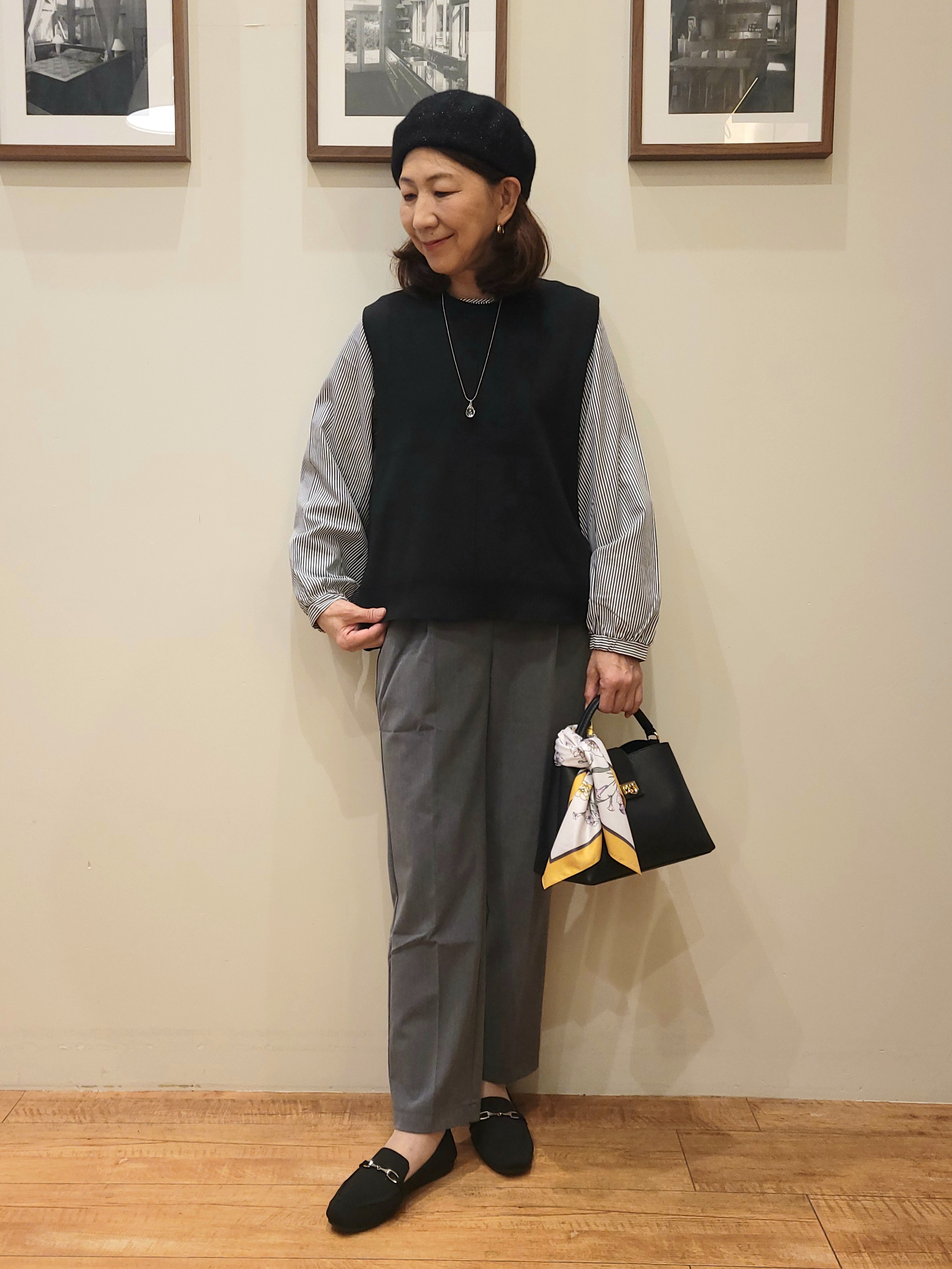 ユウさんの「SHOO･LA･RUE｜【2点セット/S-LL】着回し自在 スポンディッシュニットベスト＆フレアシャツ」を使ったコーディネート
