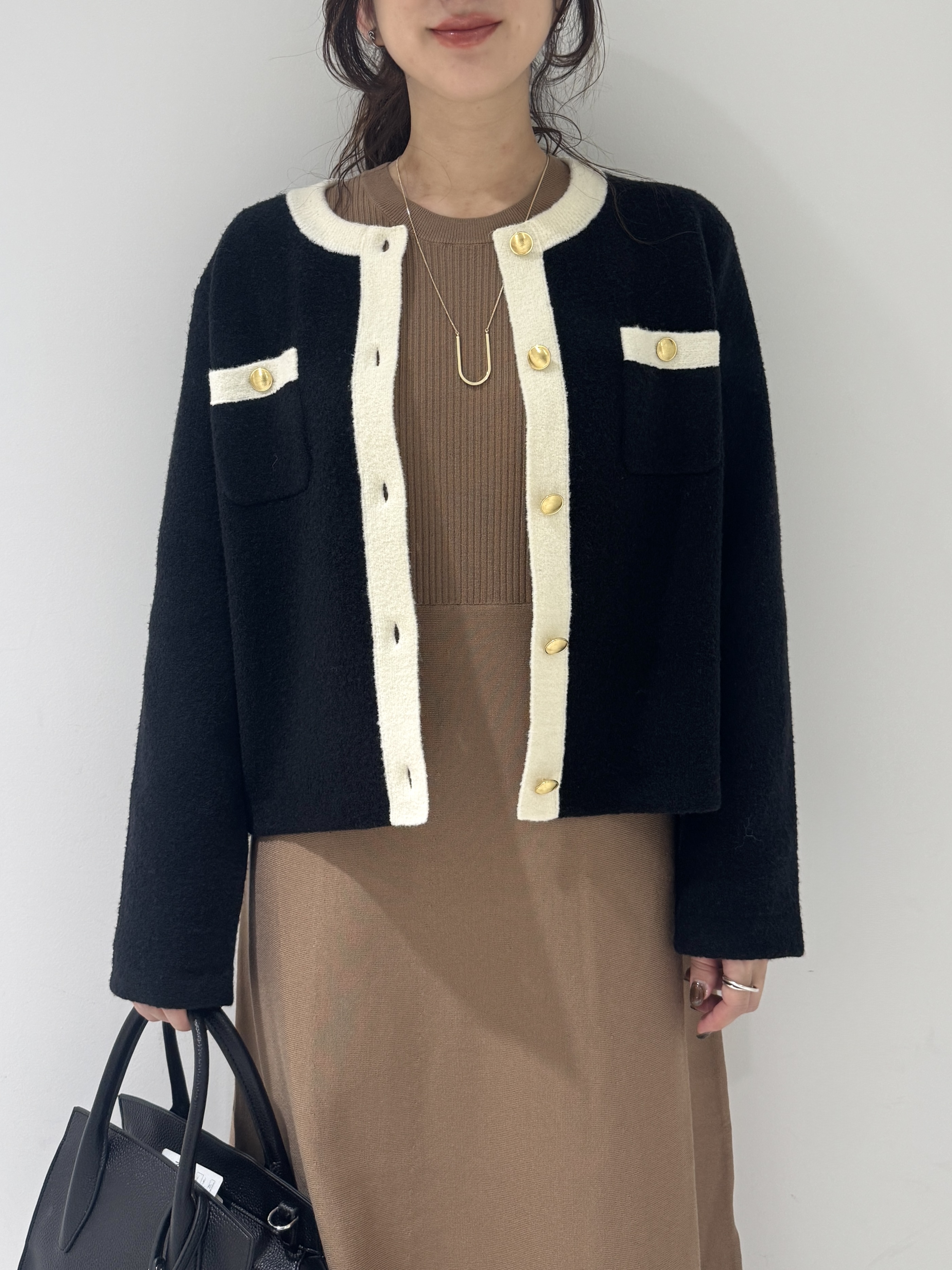 そんさんの「INDIVI｜【軽やか】ブークレニットジャケット」を使ったコーディネート