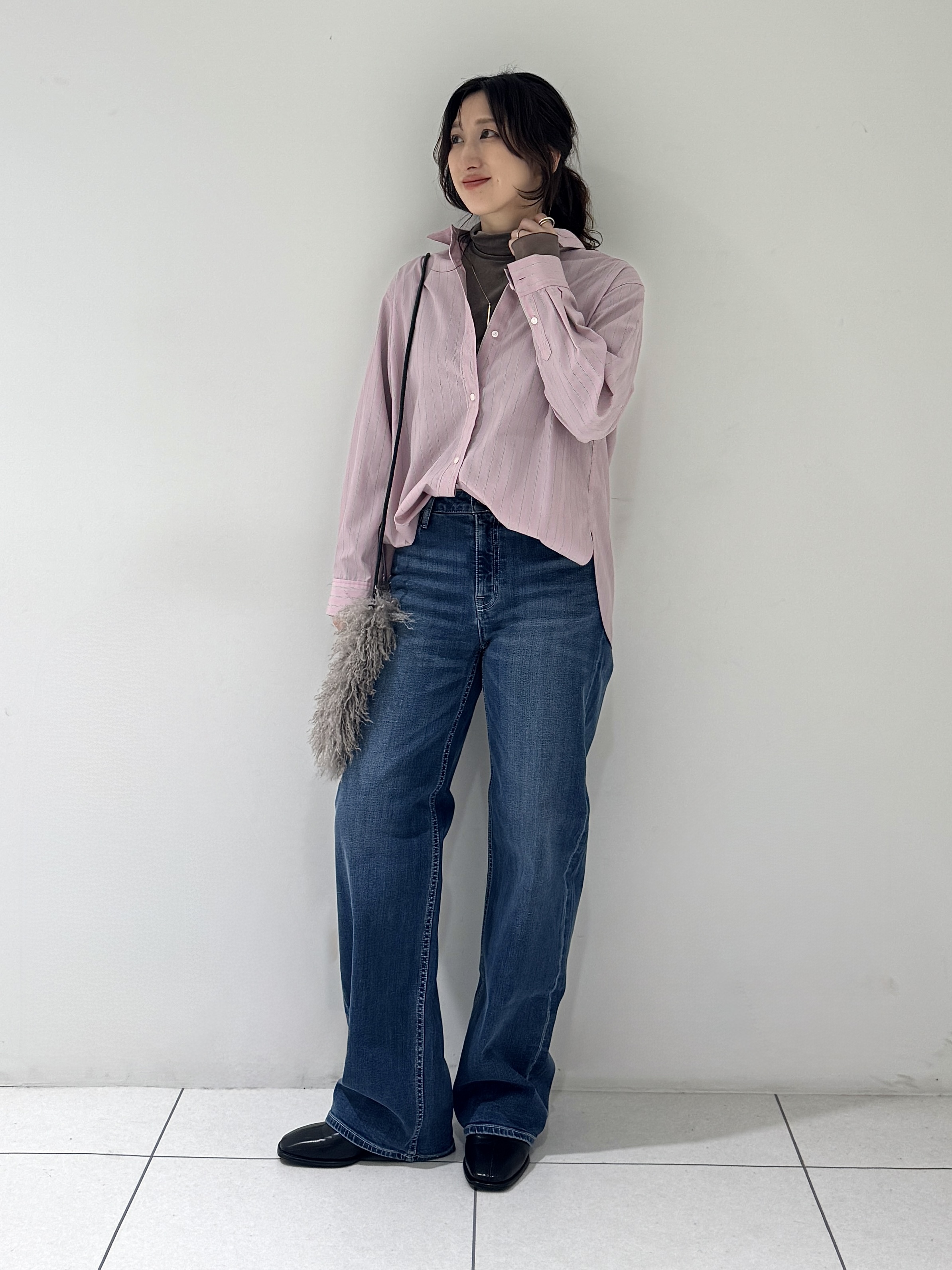 そんさんの「INDIVI｜【2WAY／ストライプ柄】ベーシックシャツ」を使ったコーディネート