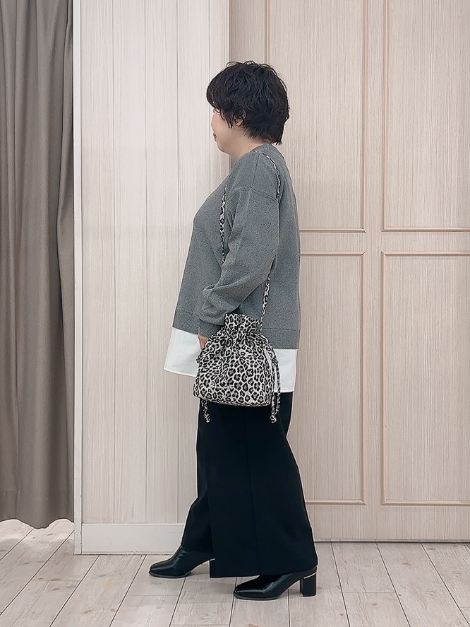 えりっこさんの「SHOO･LA･RUE｜【S-LL】着るだけできまる シャツレイヤード風 スポンディッシュニット」を使ったコーディネート