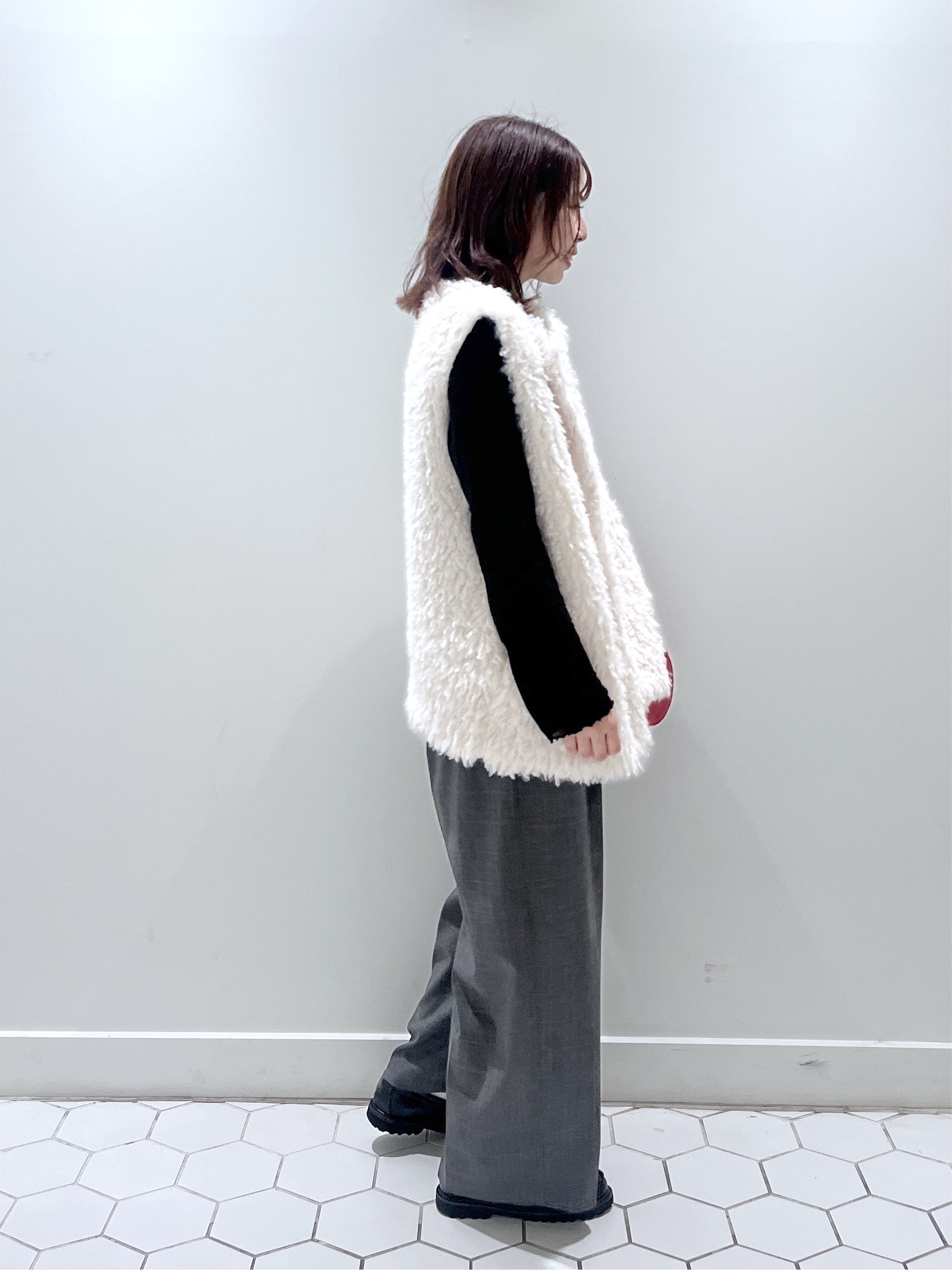 Makinoさんの「Dessin｜【洗える/秋羽織り】フェイクファージレ」を使ったコーディネート