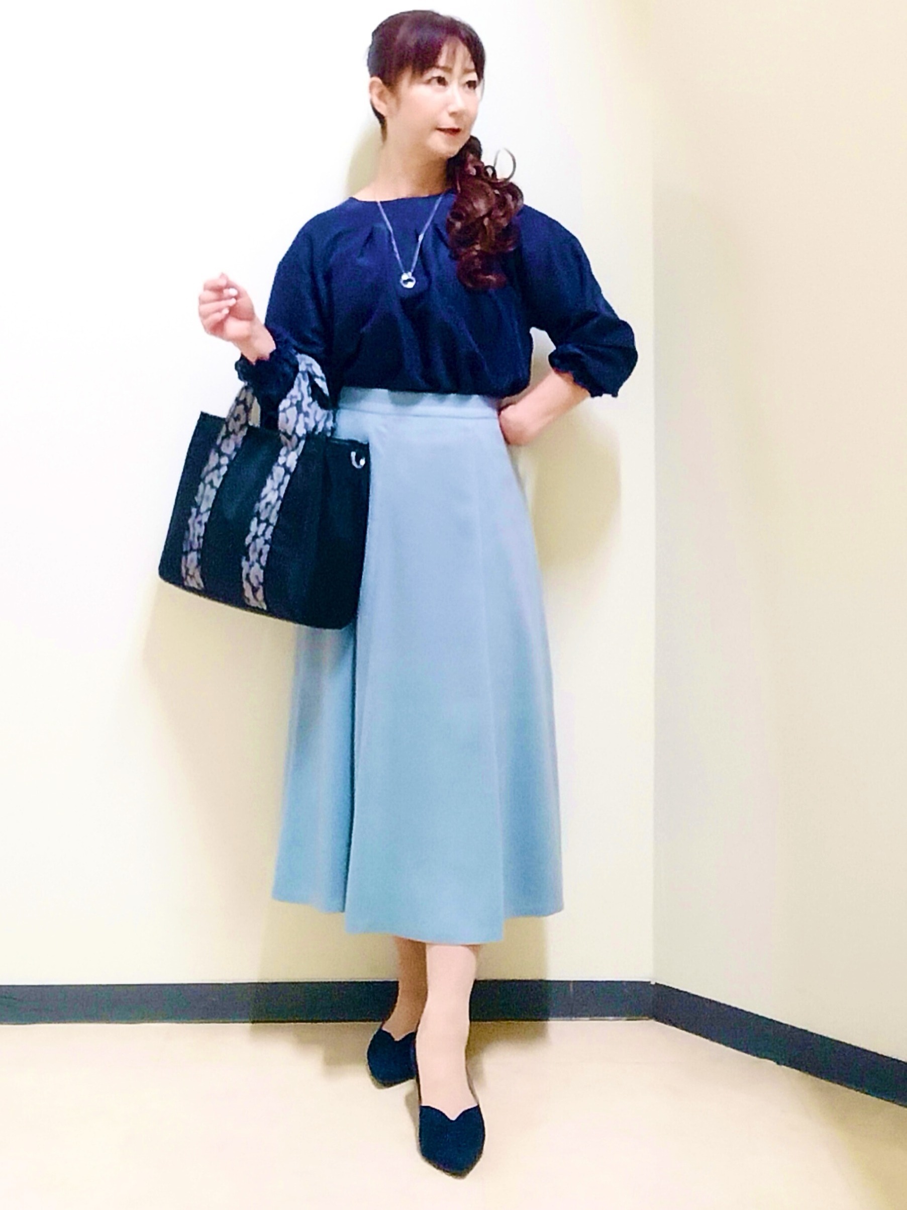 花さんの「Reflect｜レザー調ジップアップブルゾン」を使ったコーディネート
