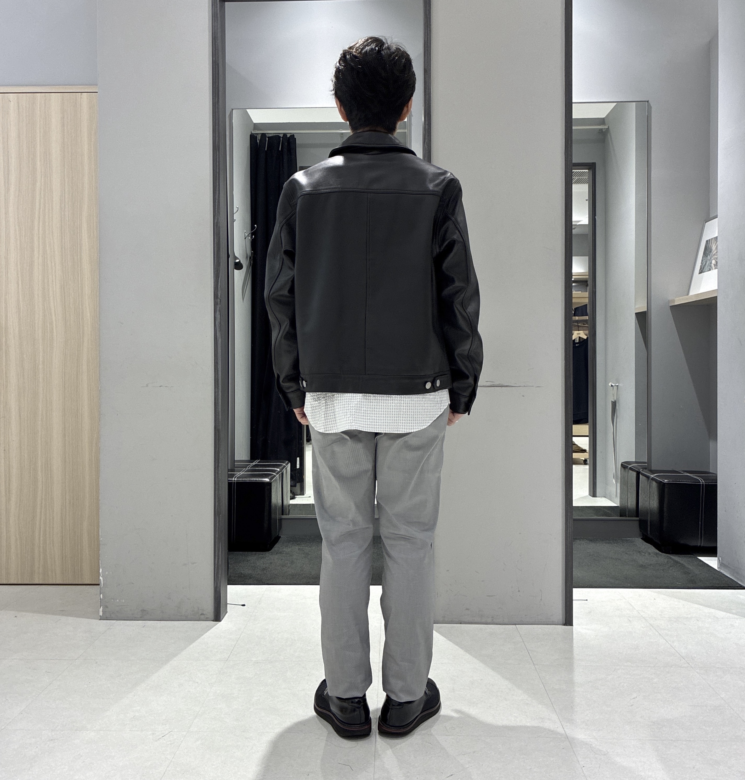 わいずみさんの「TAKEO KIKUCHI｜【BOWLER HAT LABEL】シングルレザーライダースジャケット」を使ったコーディネート