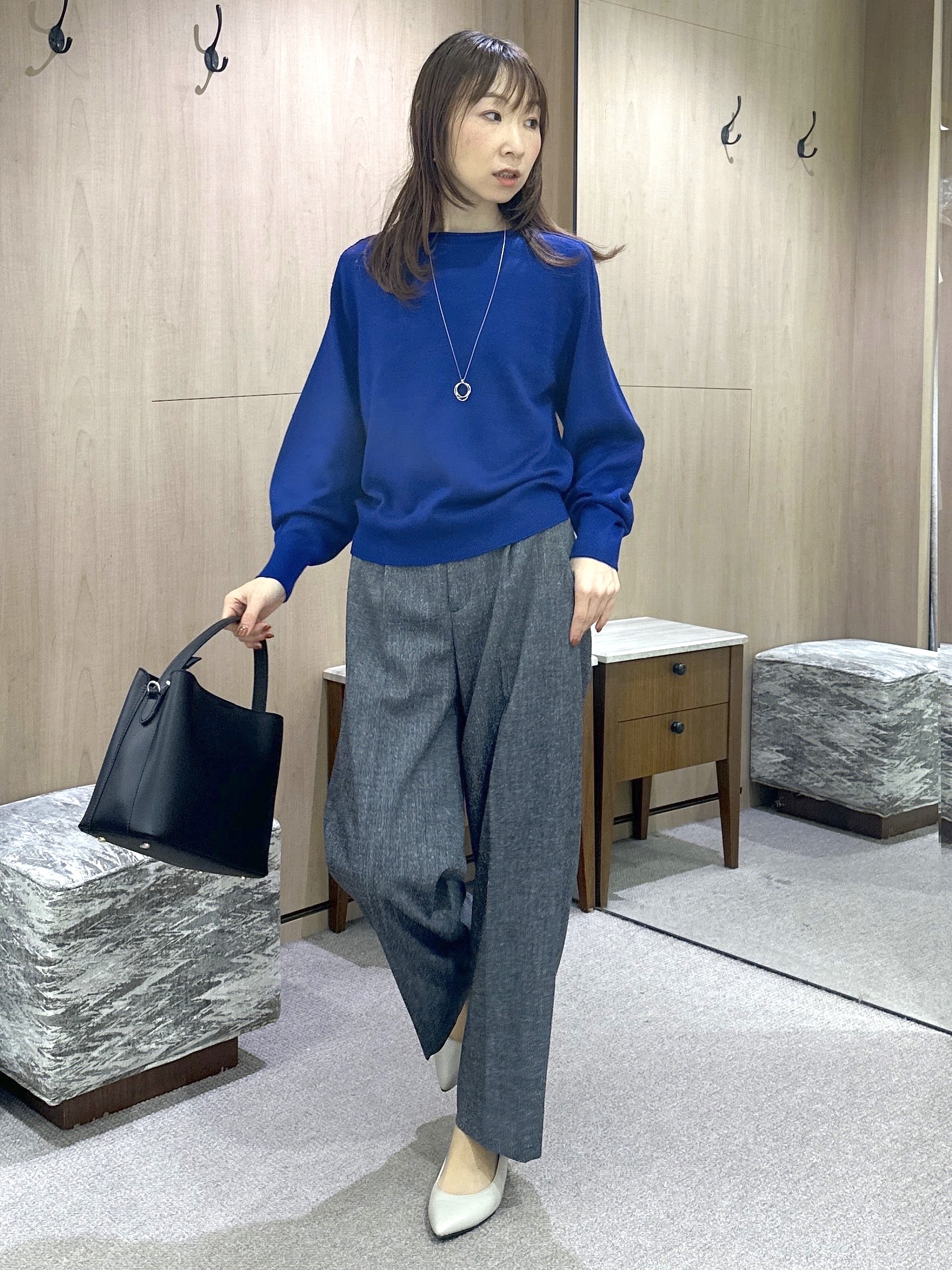Miwaさんの「UNTITLED｜【大人の抜け感/8色展開】ボリュームスリーブニットプルオーバー」を使ったコーディネート