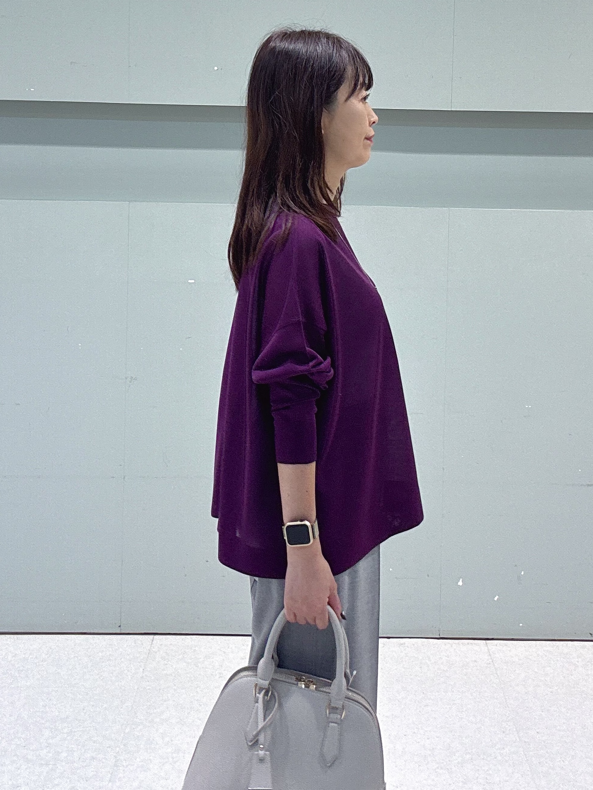 makiさんの「UNTITLED｜【アンサンブル可/秋羽織り/シアー】前後2WAYカーディガン」を使ったコーディネート