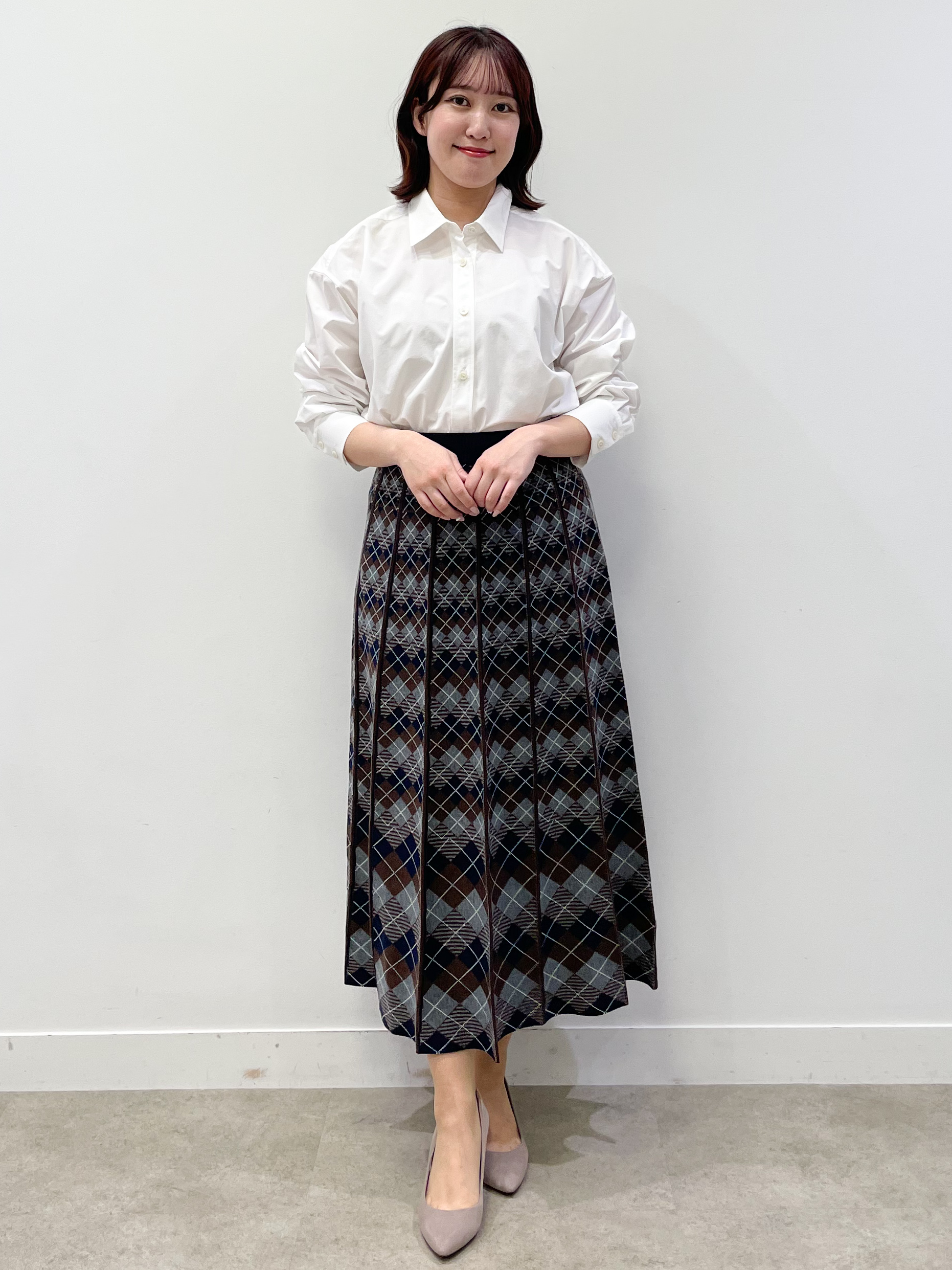 yukariさんの「Reflect｜【セットアップ可】バイカラーハイゲージニットベスト」を使ったコーディネート