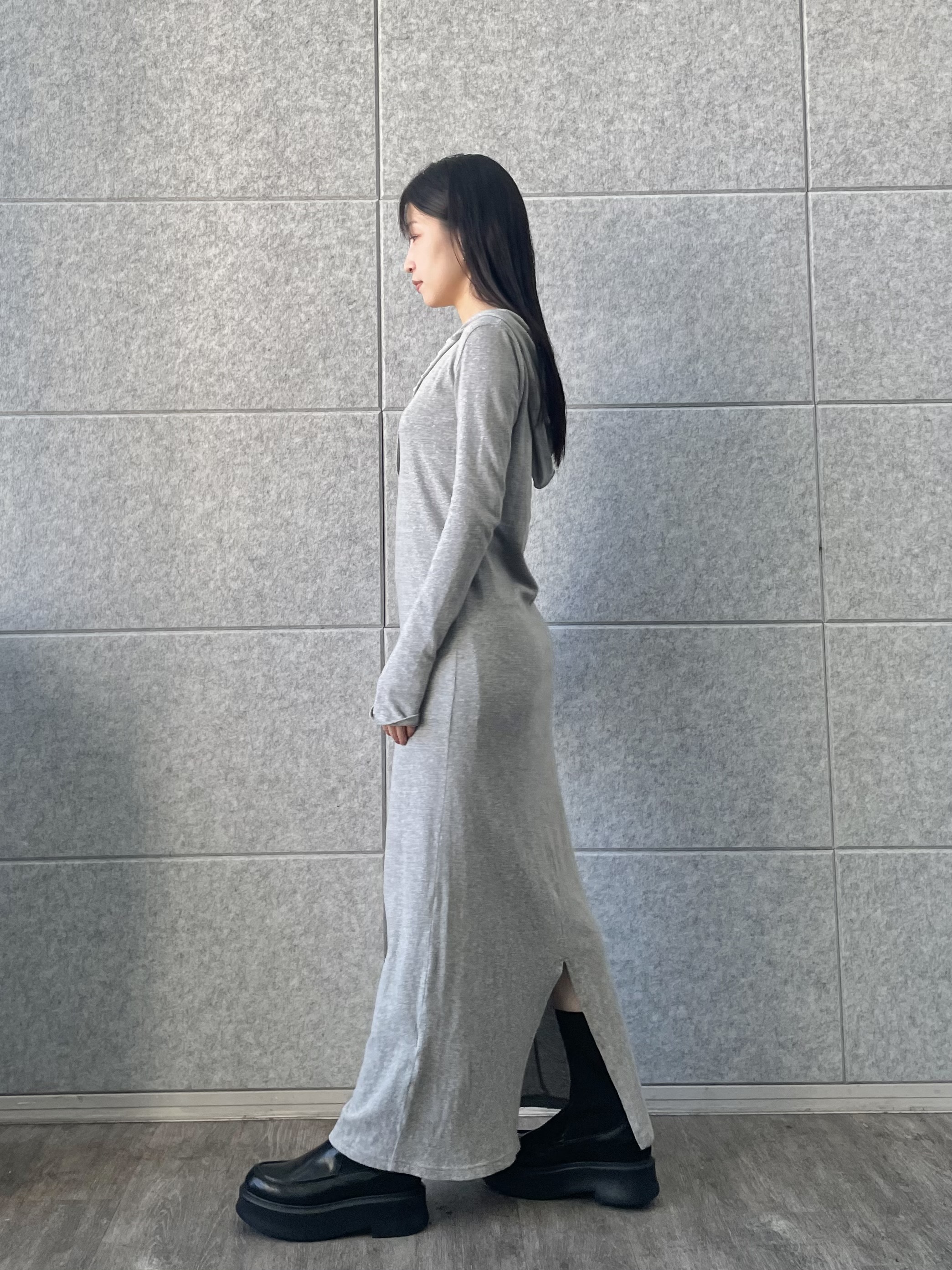 丸山加奈子さんの「CODE A｜UKI UKI＊CODE A｜hooded jersey dress」を使ったコーディネート