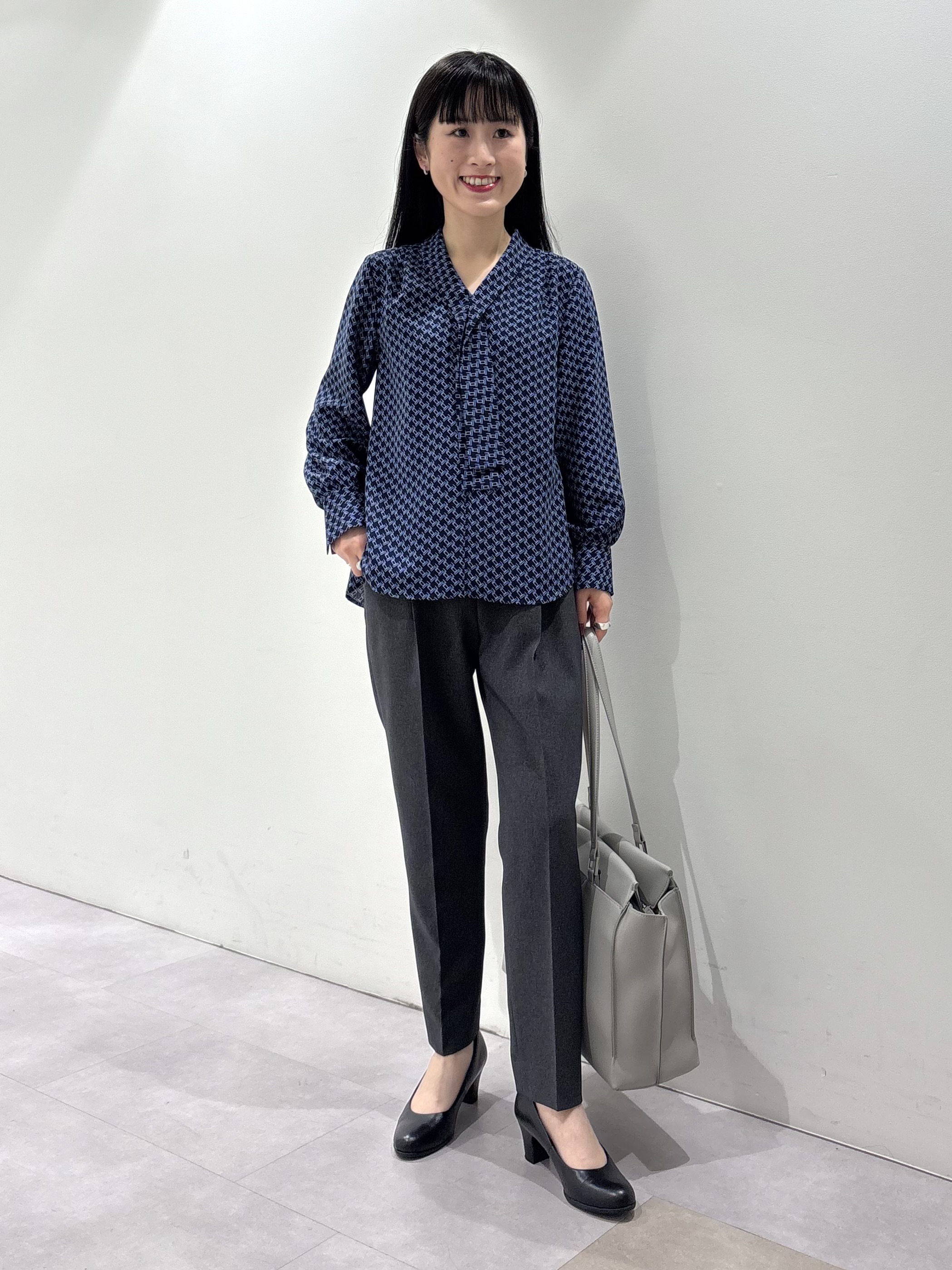 KEIKOさんの「INDIVI｜【洗える／通勤／スーツ】メランジストレッチ テーラードカラージャケット」を使ったコーディネート