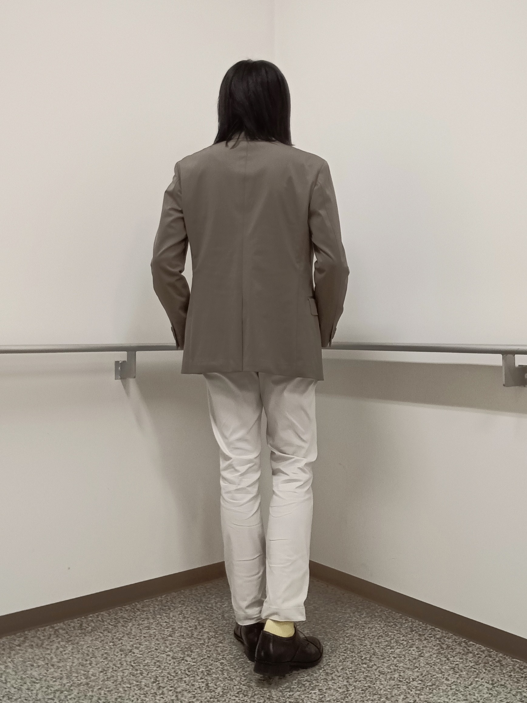 moritaさんの「TAKEO KIKUCHI｜【360&deg;ストレッチ／軽量】None Of Stress ライト ジャケット（セットアップ対応）」を使ったコーディネート