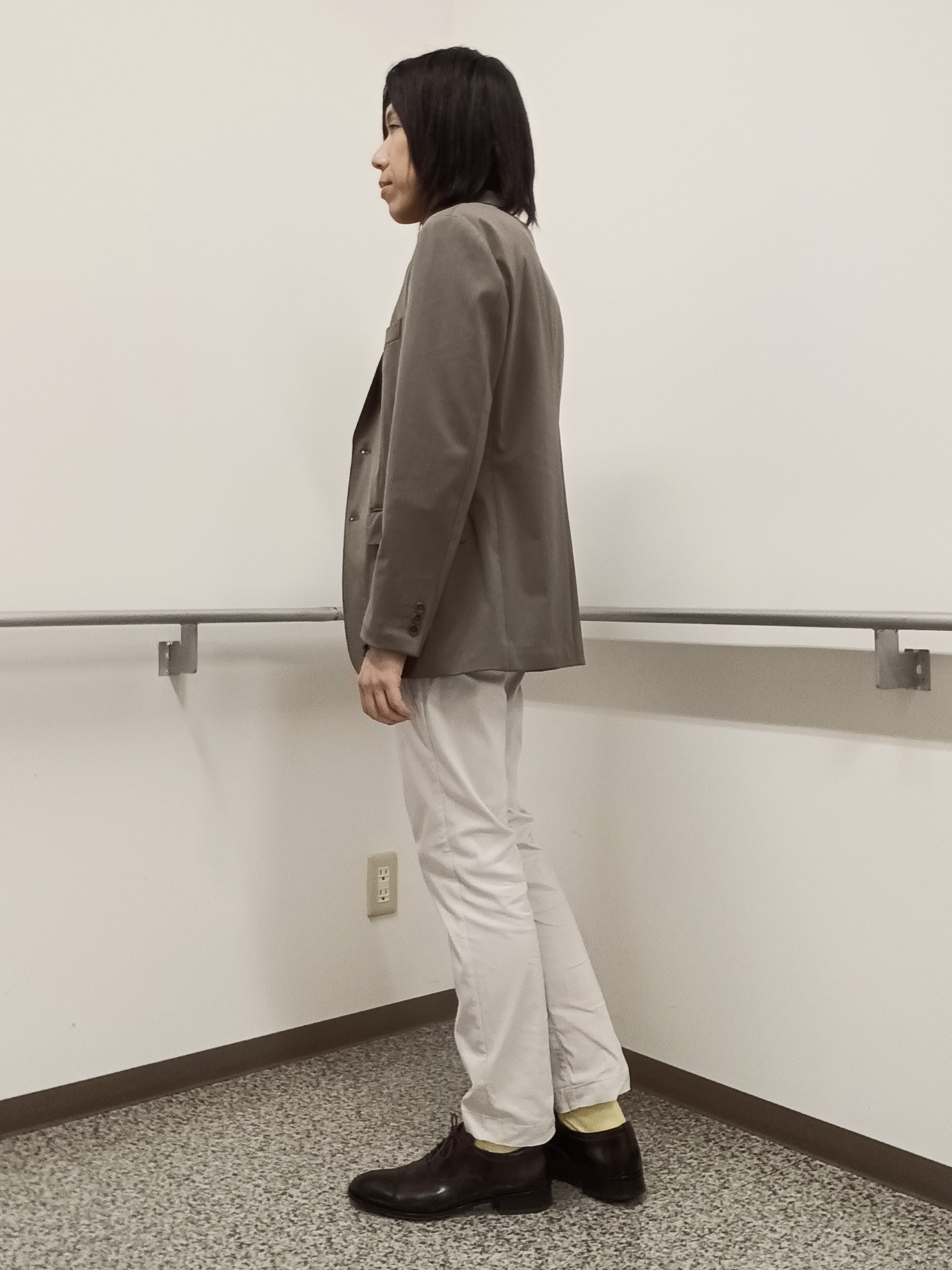 moritaさんの「TAKEO KIKUCHI｜【360&deg;ストレッチ／軽量】None Of Stress ライト ジャケット（セットアップ対応）」を使ったコーディネート