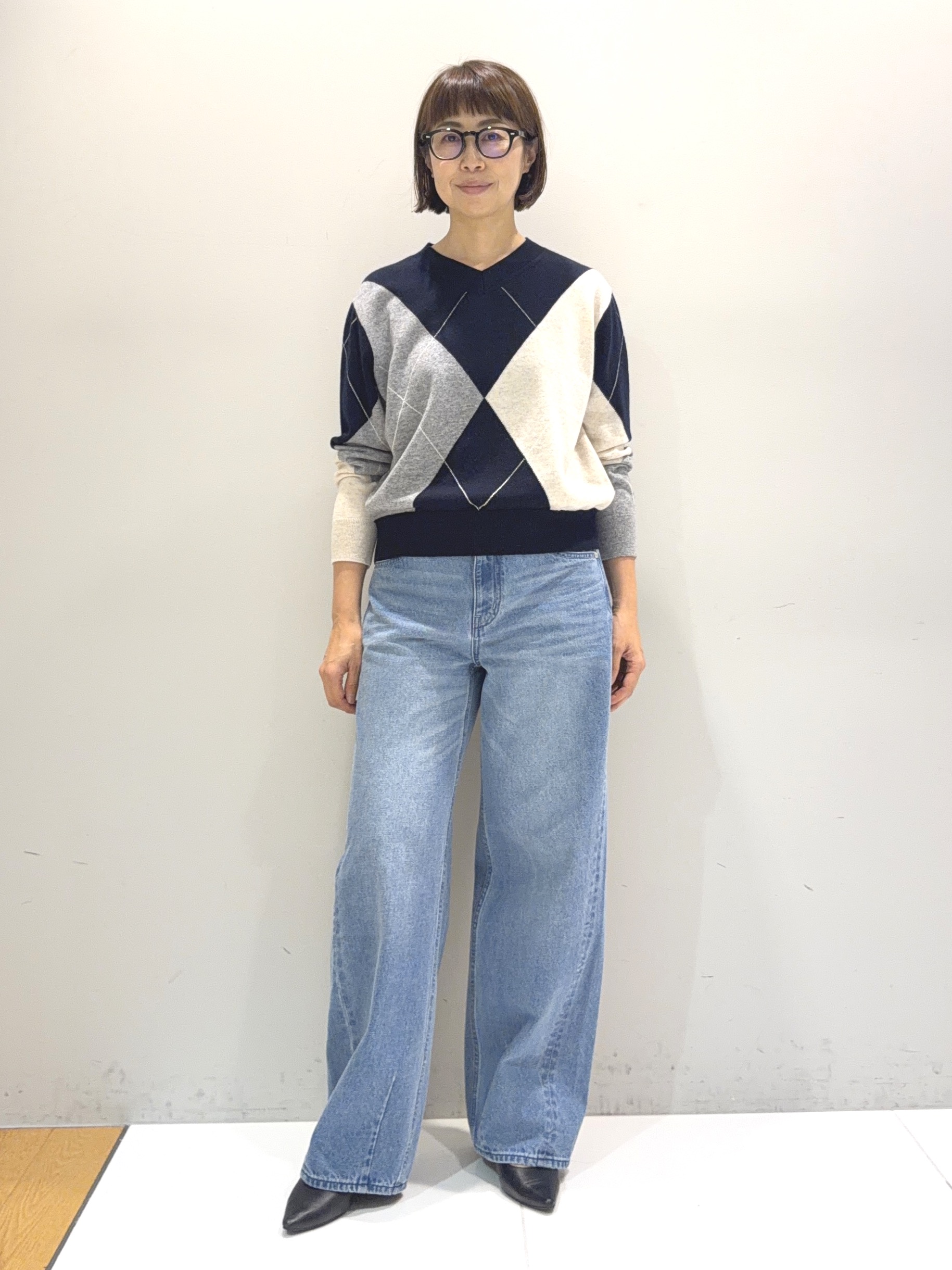 murayamaさんの「INDIVI｜【新作登場！】カーブシルエットデニム」を使ったコーディネート