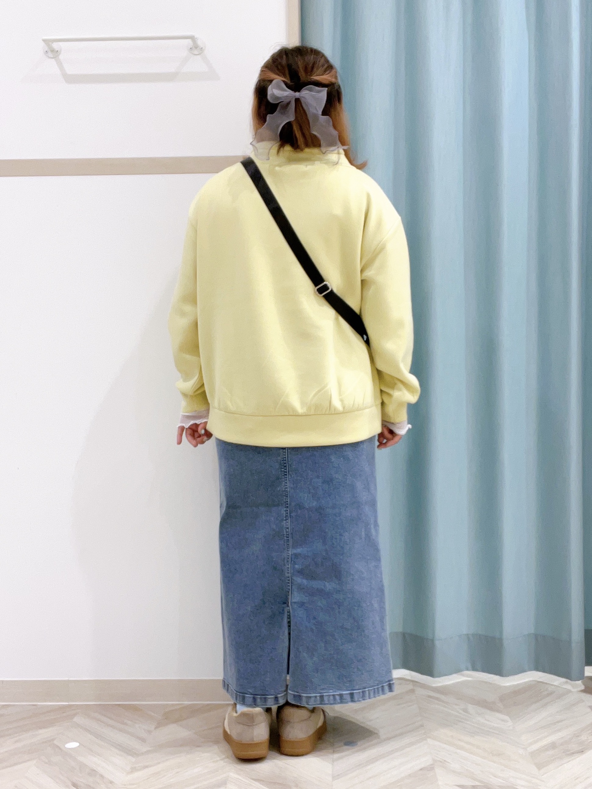 kitaさんの「SHOO･LA･RUE｜【S-LL/洗濯機可】コーデにプラスするだけで垢抜ける 柄アソートシアーチュールトップス」を使ったコーディネート