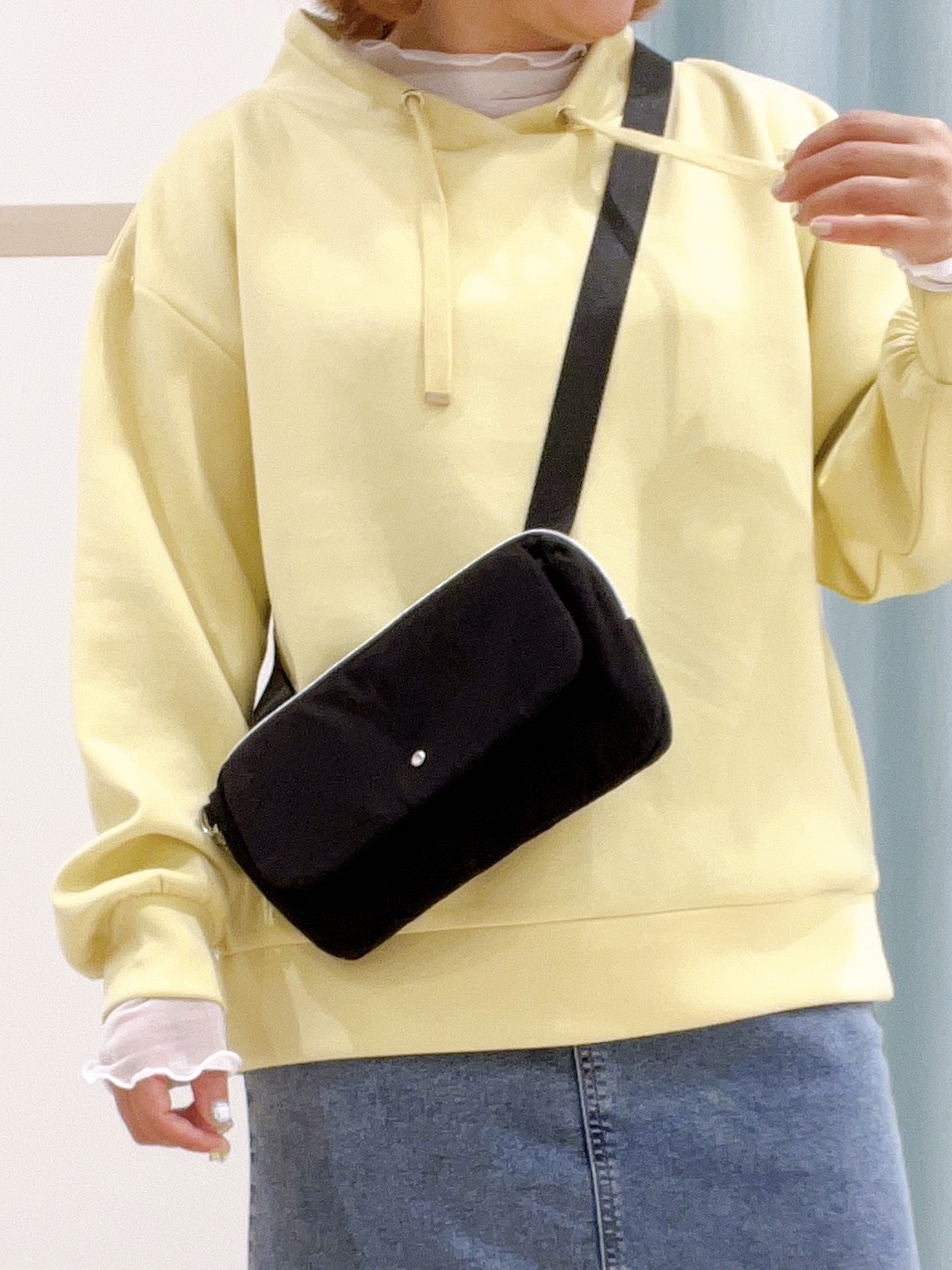 kitaさんの「SHOO･LA･RUE｜【S-LL/洗濯機可】コーデにプラスするだけで垢抜ける 柄アソートシアーチュールトップス」を使ったコーディネート