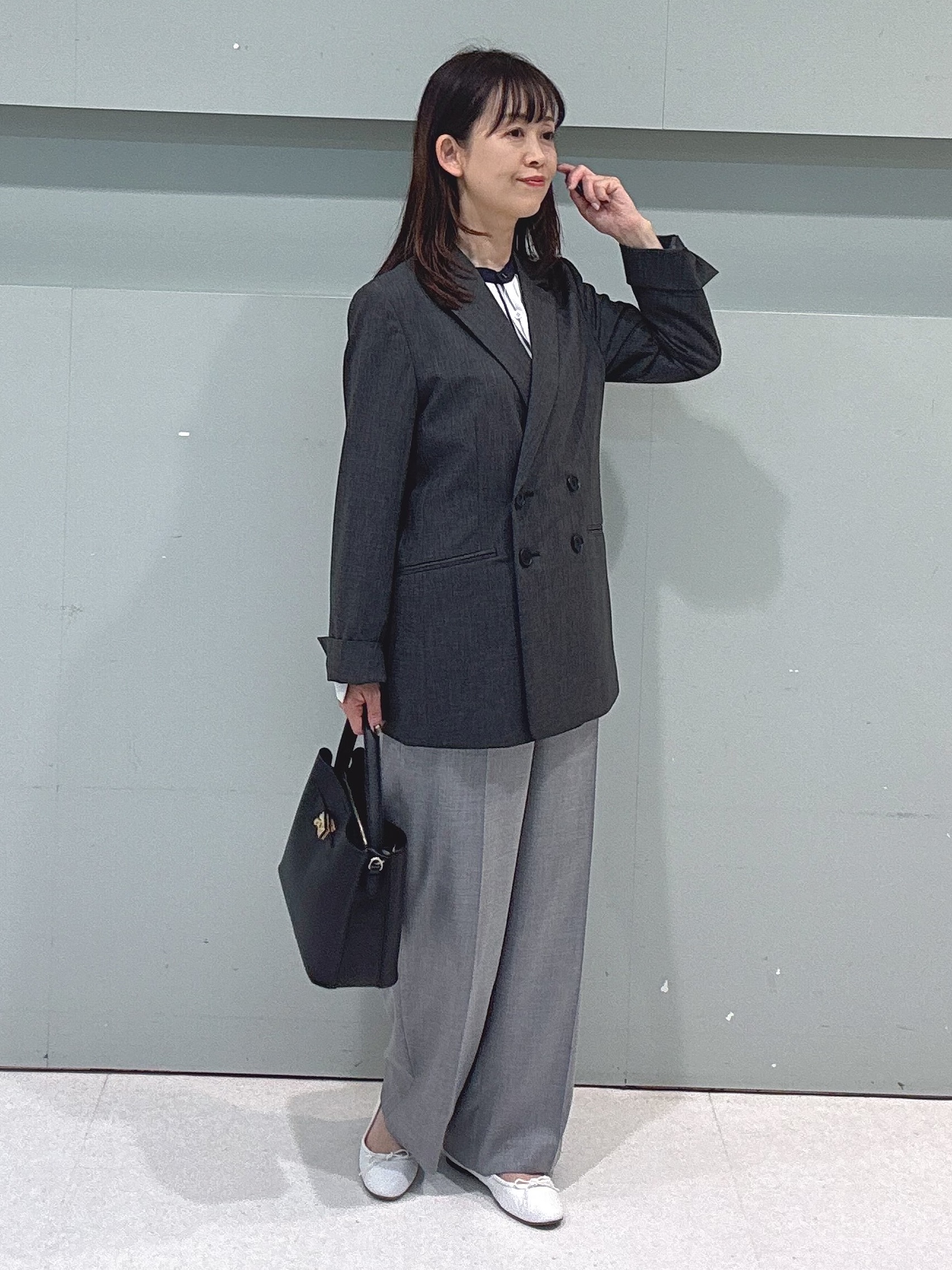 makiさんの「UNTITLED｜【セットアップ可/秋羽織り/お仕事スーツ】ウールブレンドダブルジャケット」を使ったコーディネート