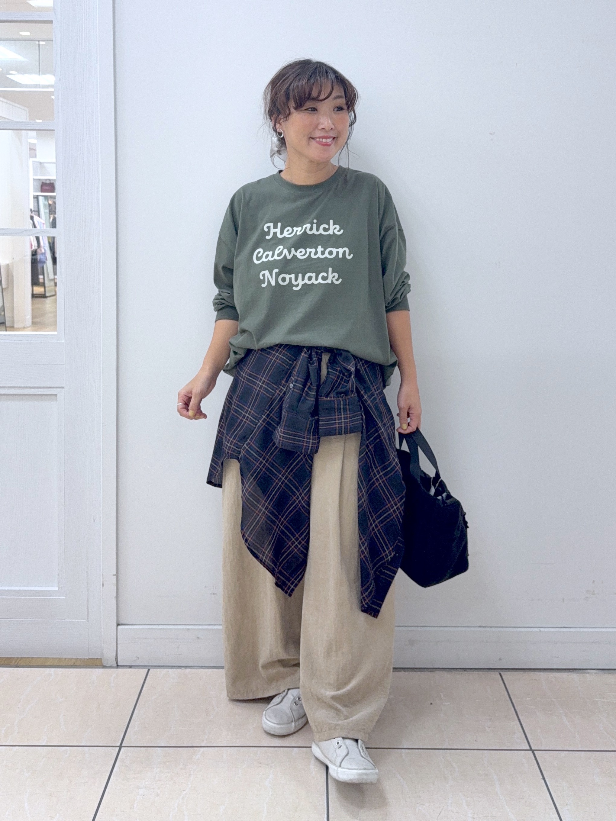 Osawaさんの「Dessin｜【洗える】オーガニックコットン ロングスリーブTシャツ」を使ったコーディネート