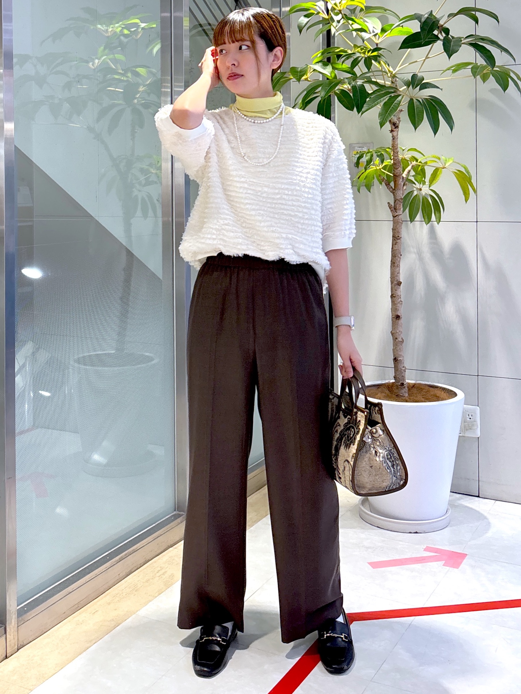 yukaさんの「UNTITLED｜【秋映え/体型カバー】フェザージャガードプルオーバー」を使ったコーディネート