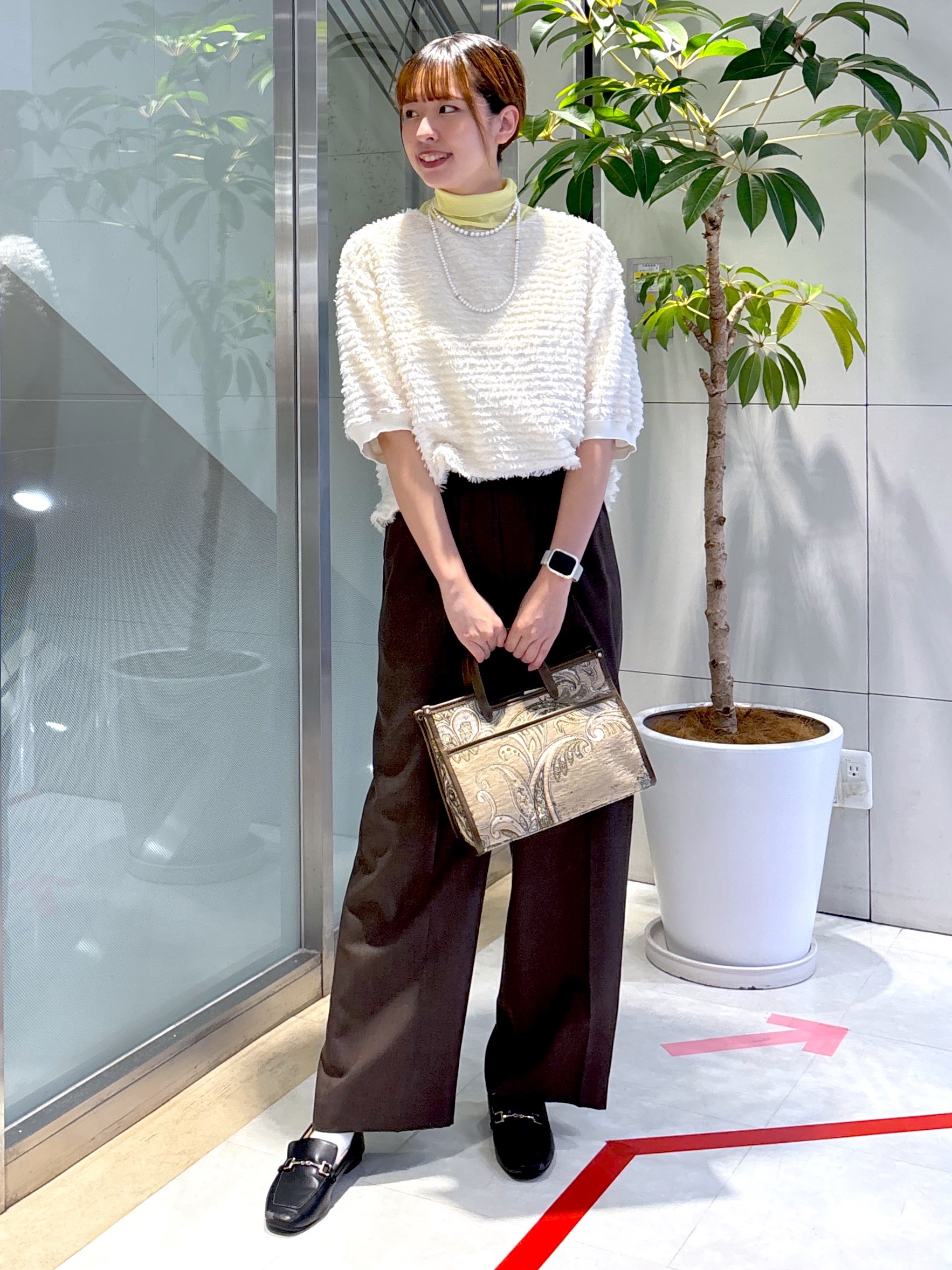 yukaさんの「UNTITLED｜【秋映え/体型カバー】フェザージャガードプルオーバー」を使ったコーディネート
