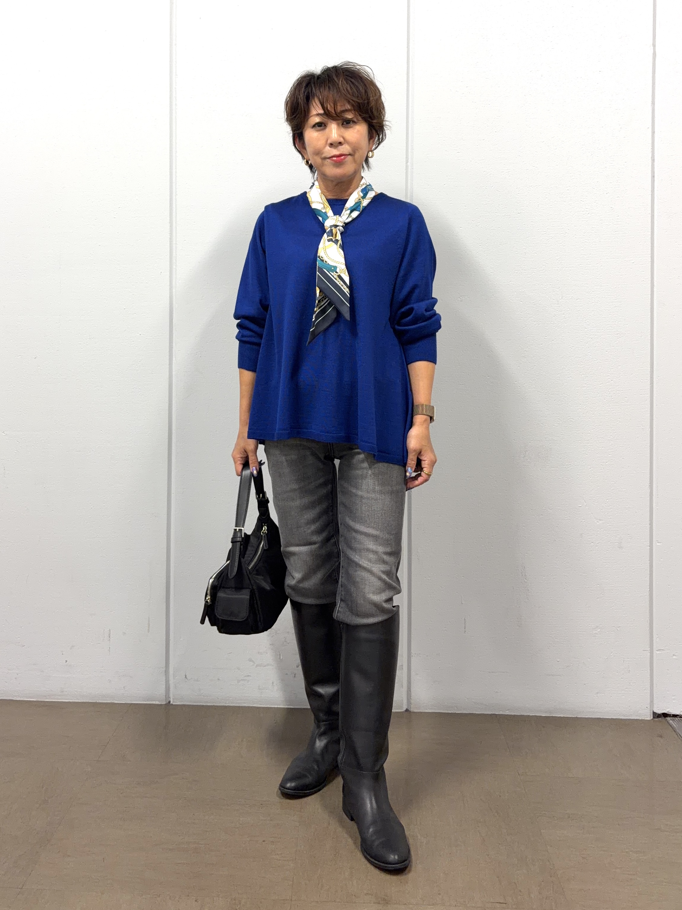 sayakaさんの「UNTITLED｜【きれいに体型カバー/8色展開】Aラインシルエットニットプルオーバー」を使ったコーディネート