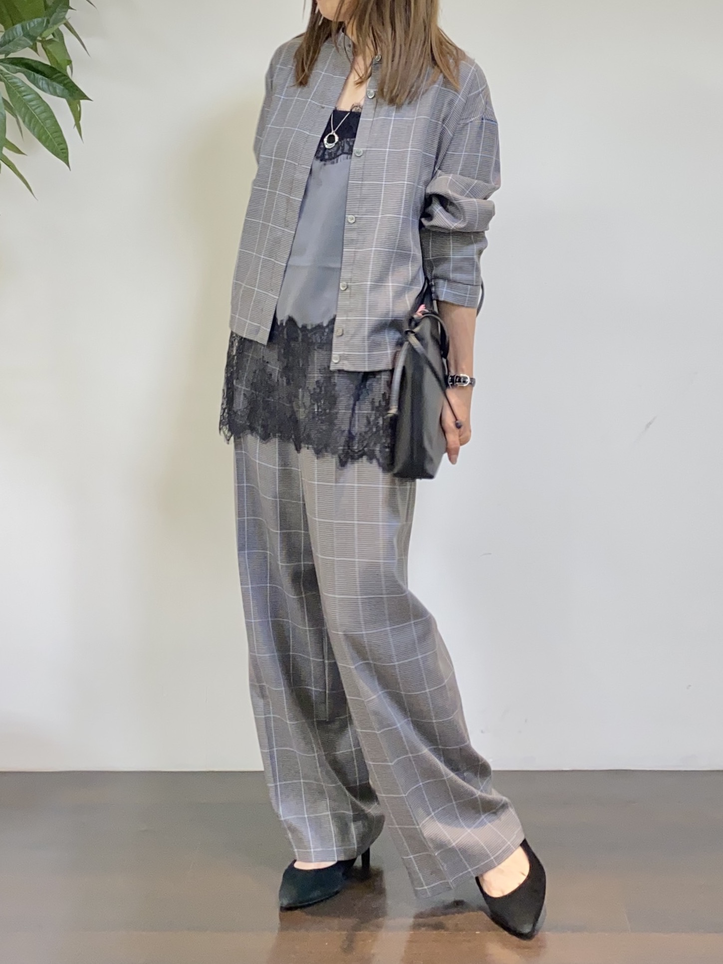 tomoさんの「UNTITLED｜【セットアップ可/秋羽織り】メランジツイルシャツ」を使ったコーディネート