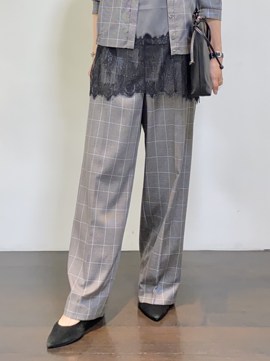 tomoさんの「UNTITLED｜【セットアップ可/秋羽織り】メランジツイルシャツ」を使ったコーディネート
