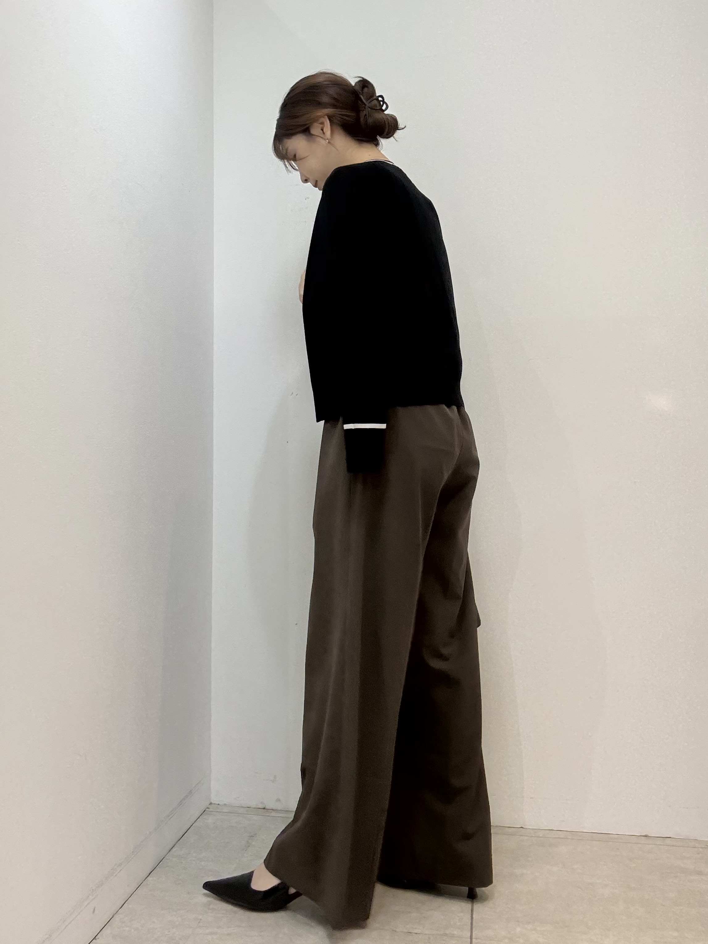 かなえさんの「UNTITLED｜【アンサンブル可能/秋羽織り】コンパクトニットカーディガン」を使ったコーディネート