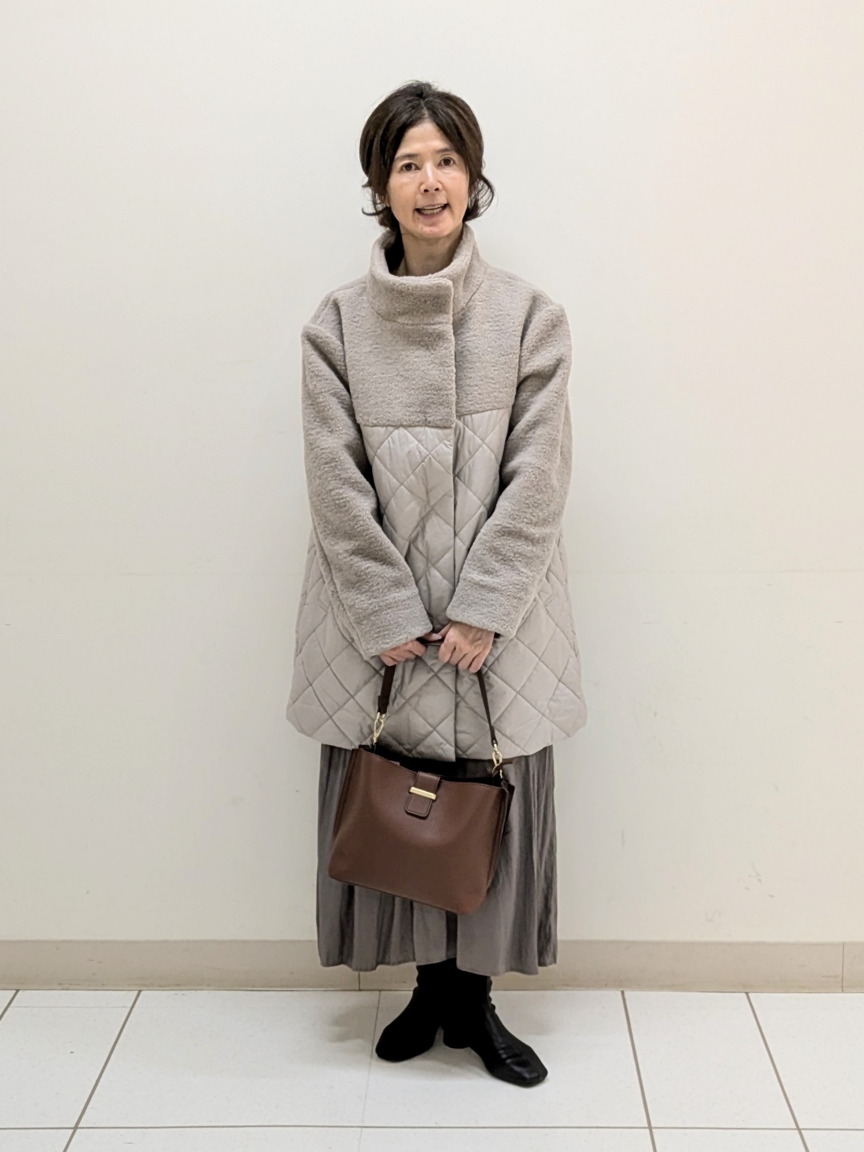 Rumiさんの「Reflect｜異素材切り替え スタンドカラーコート」を使ったコーディネート