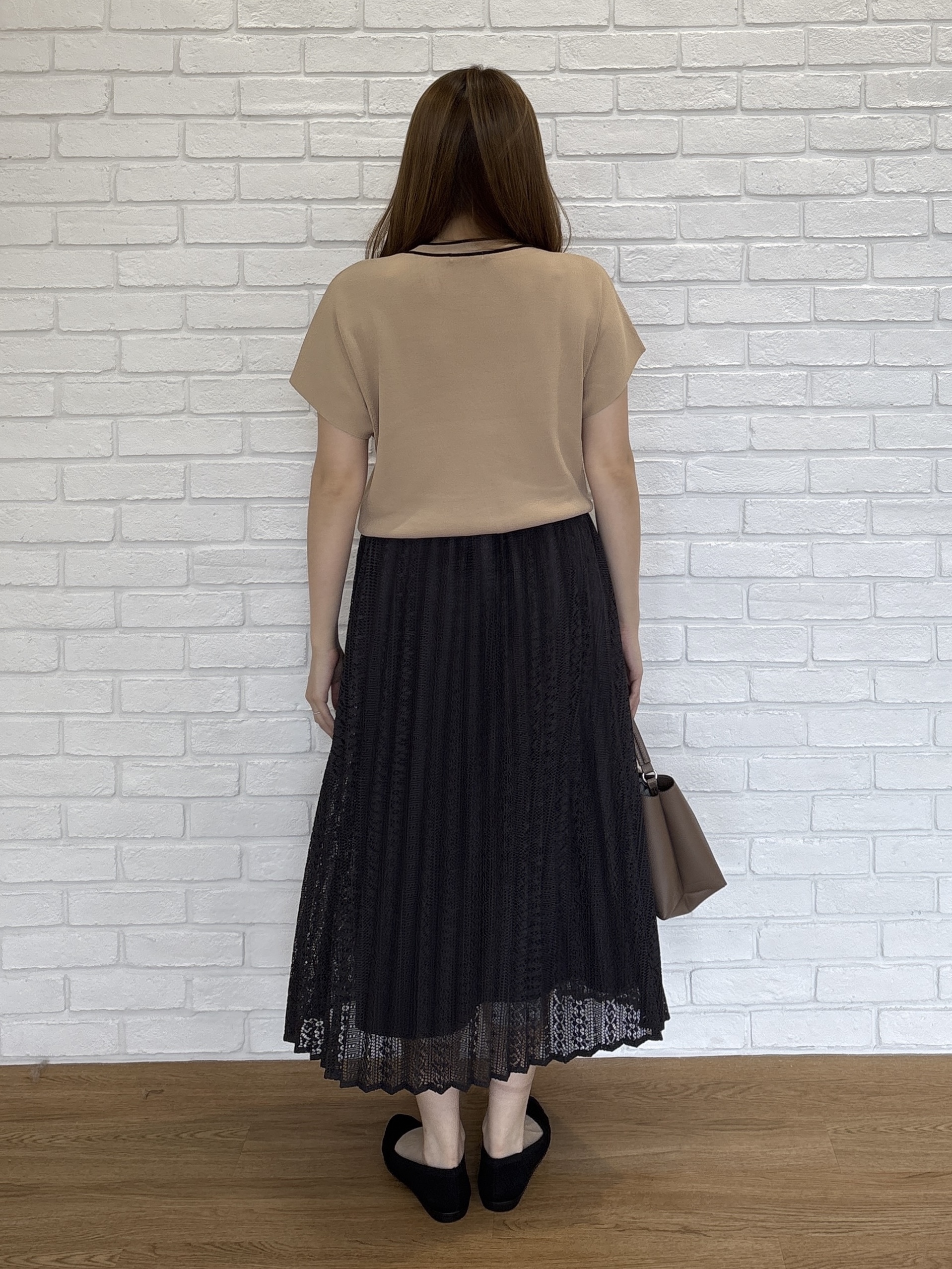 sayaさんの「SHOO･LA･RUE｜【高レビュー/毎日洗える/UV】二の腕も隠せる 配色ボウタイニット」を使ったコーディネート