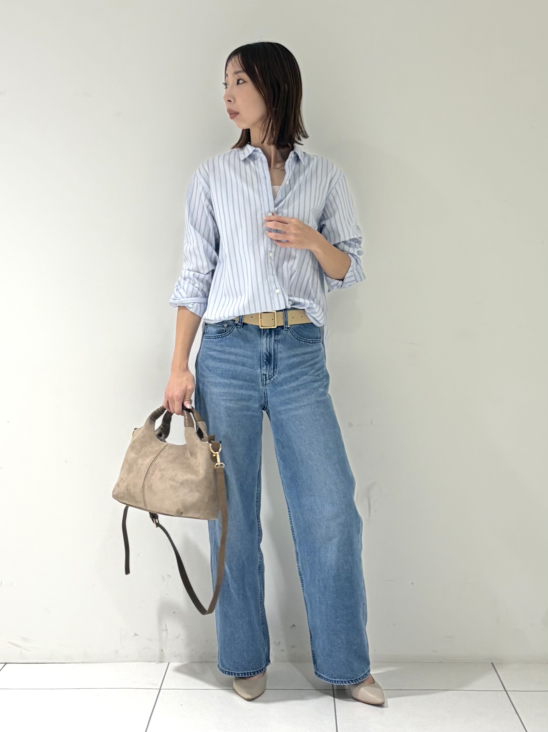 shioriさんの「INDIVI｜【軽やか】ブークレニットジャケット」を使ったコーディネート