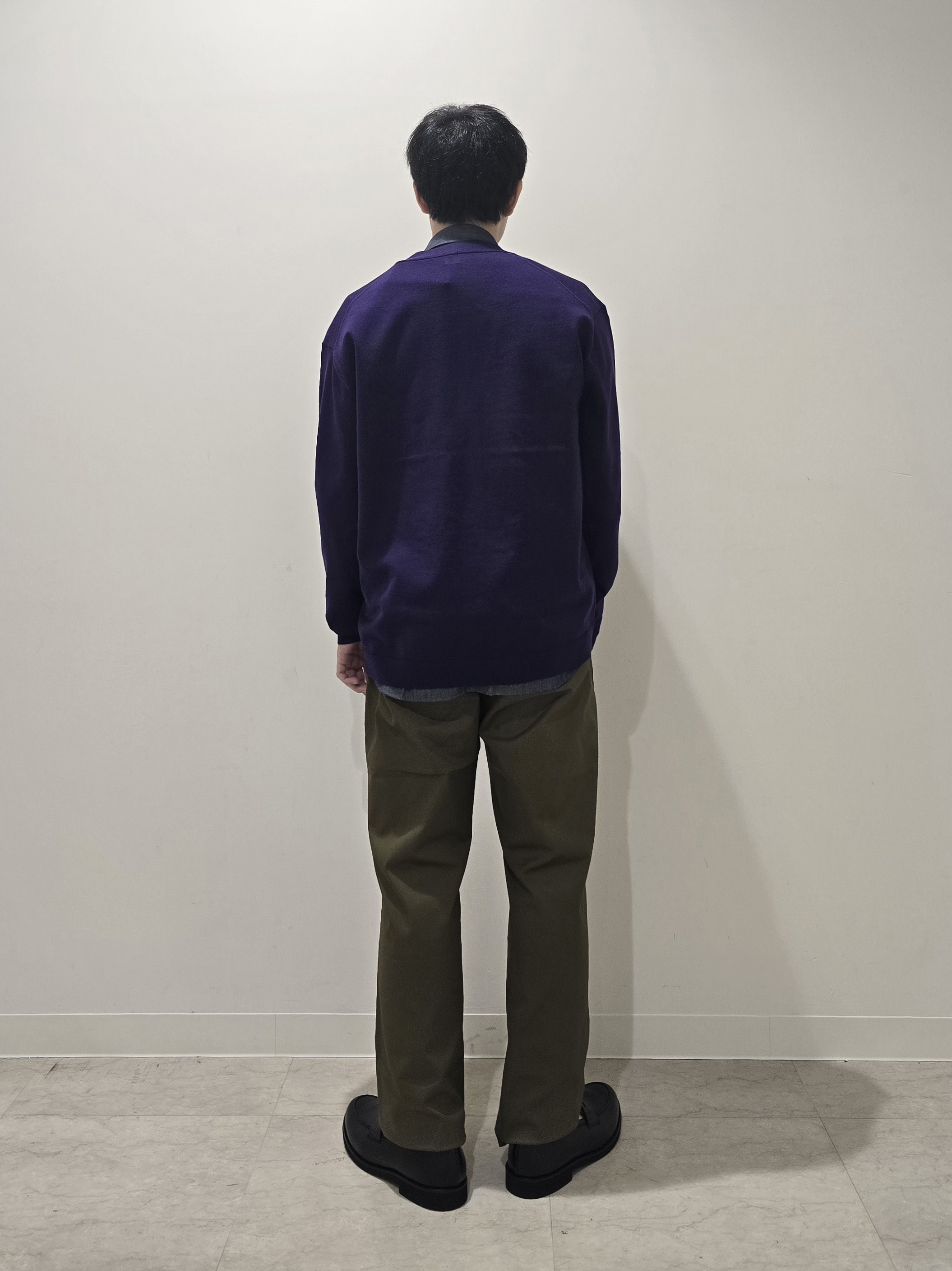 白木駆さんの「TAKEO KIKUCHI｜【日本製/Sサイズ～】リラックスフィットシャツ」を使ったコーディネート