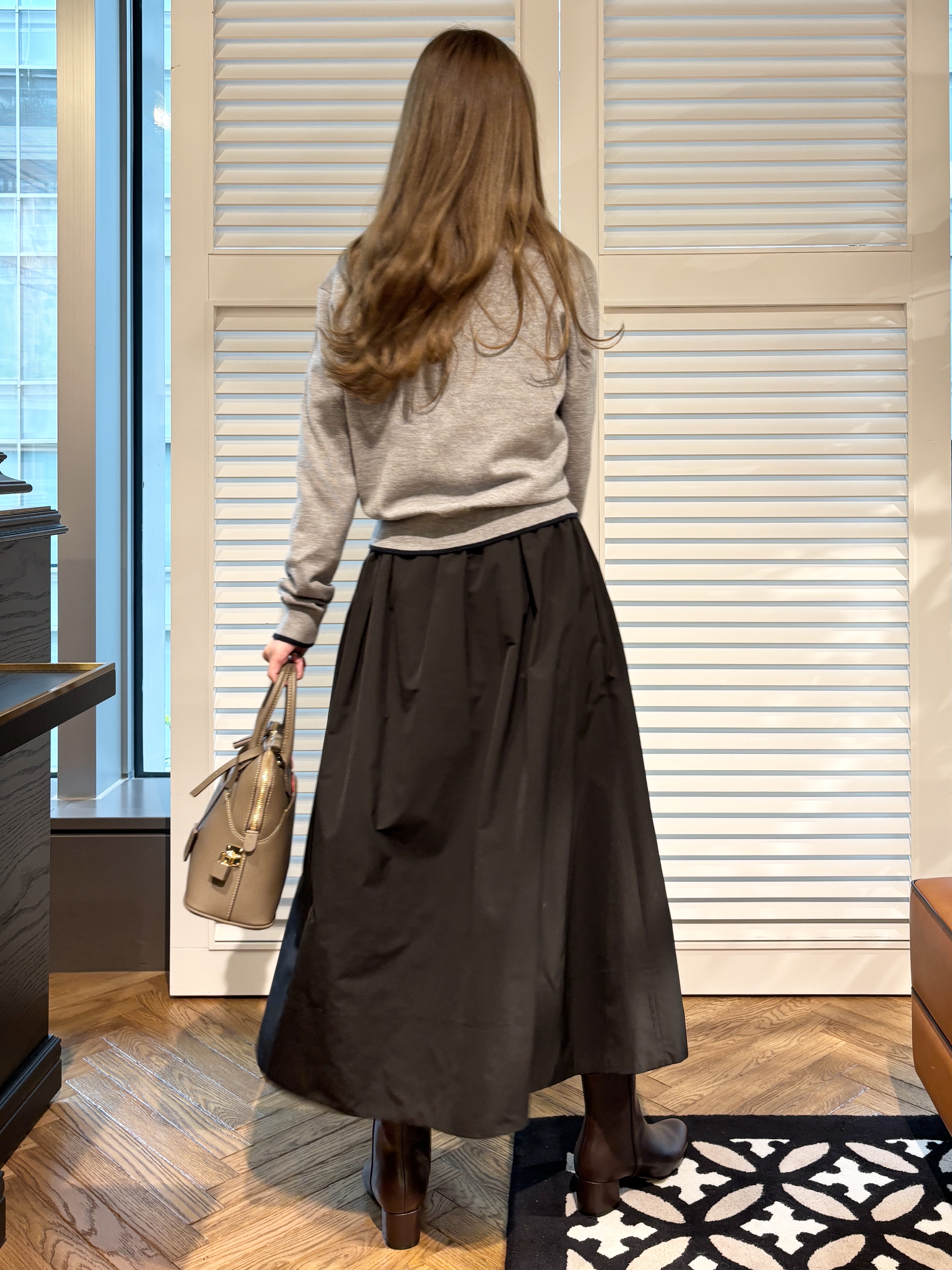 清水夏姫さんの「DRESSTERIOR｜オーバーラップサークルシュシュ」を使ったコーディネート