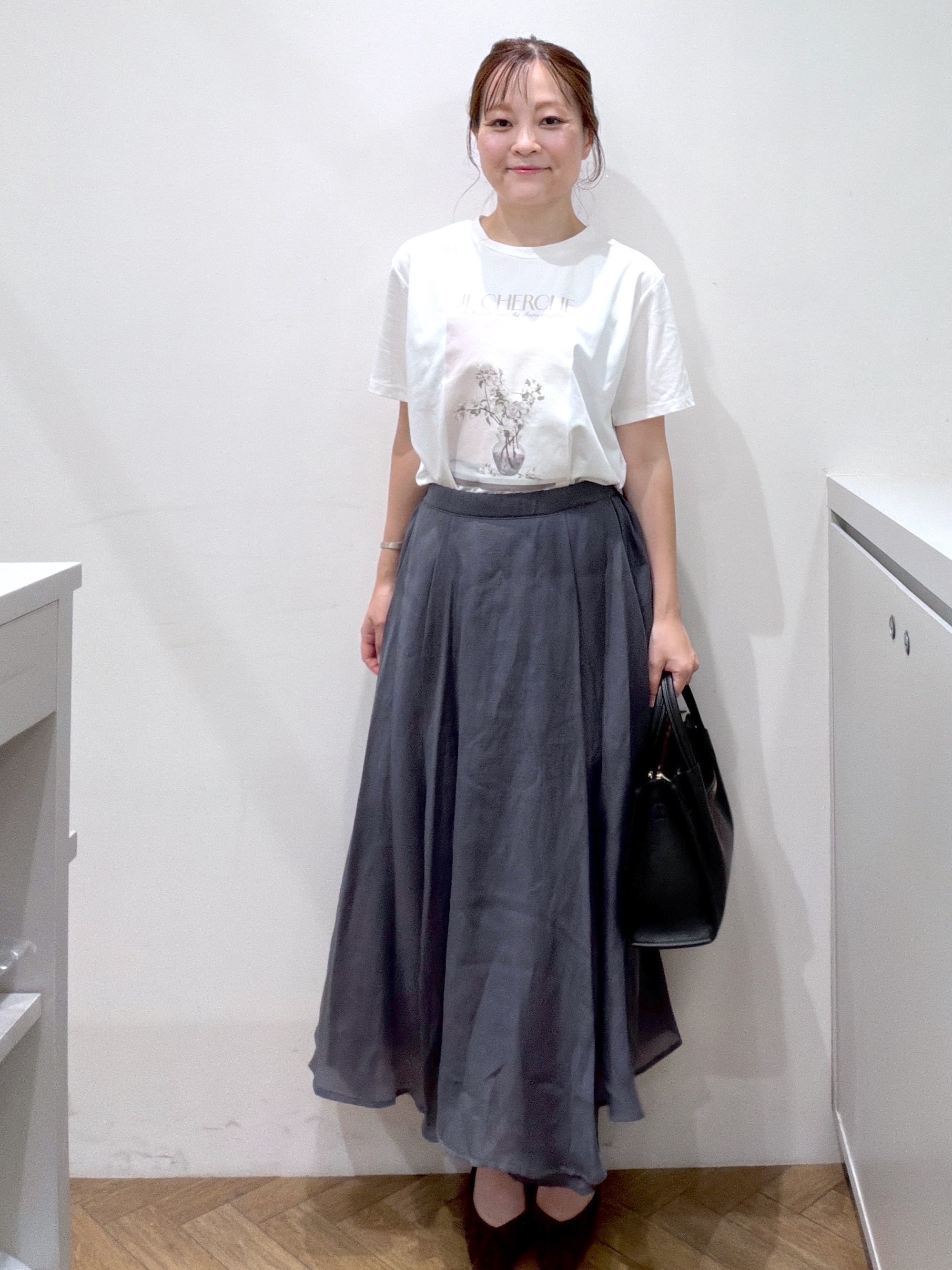 Junさんの「index｜【UV】フラワープリントTシャツ≪洗濯機OK／接触冷感≫」を使ったコーディネート