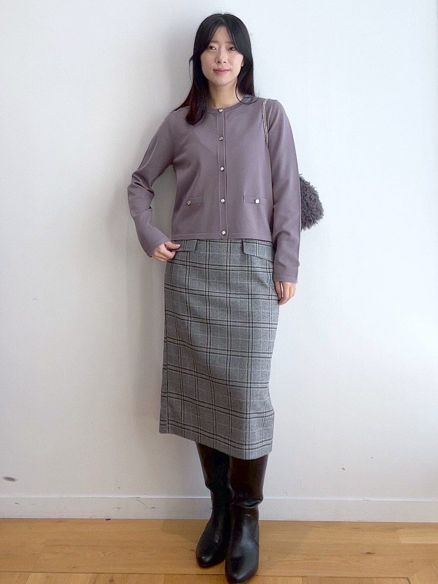 RINAさんの「index｜【アンサンブル対応】ゴールド釦カーディガン《洗濯機OK》」を使ったコーディネート