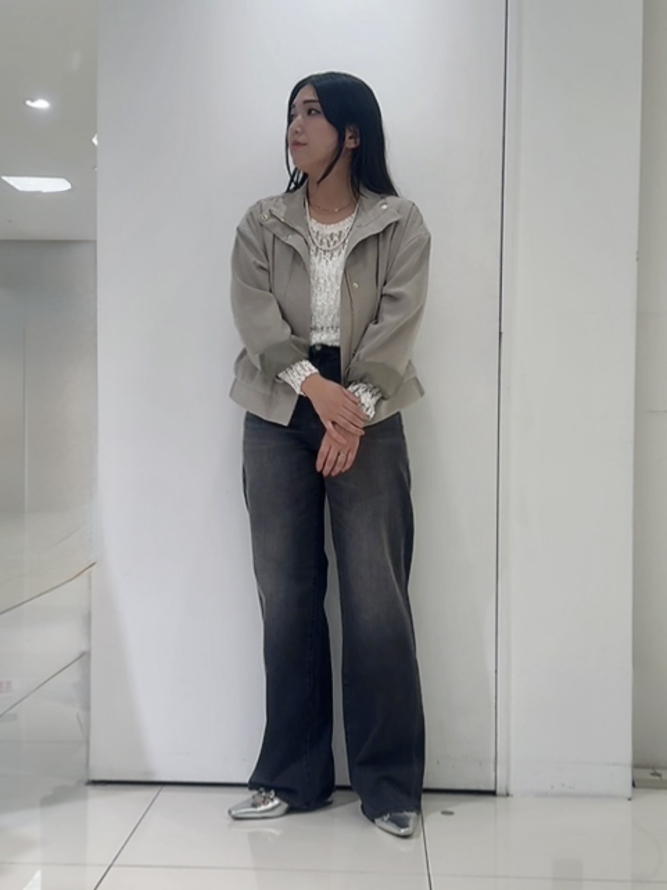 なかじさんの「UNTITLED｜【セットアップ可/秋ジャケット】スエードライクブルゾン」を使ったコーディネート