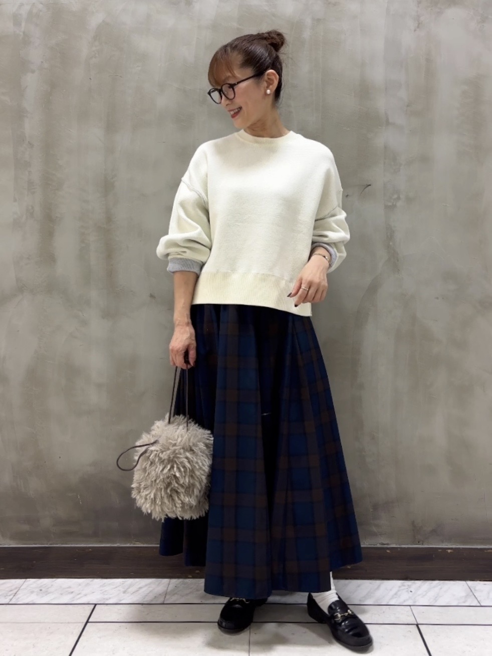 Yasucoさんの「Dessin｜【洗濯機OK/XS-L】配色リバーシブル コットンジャカード クルーネックニット」を使ったコーディネート
